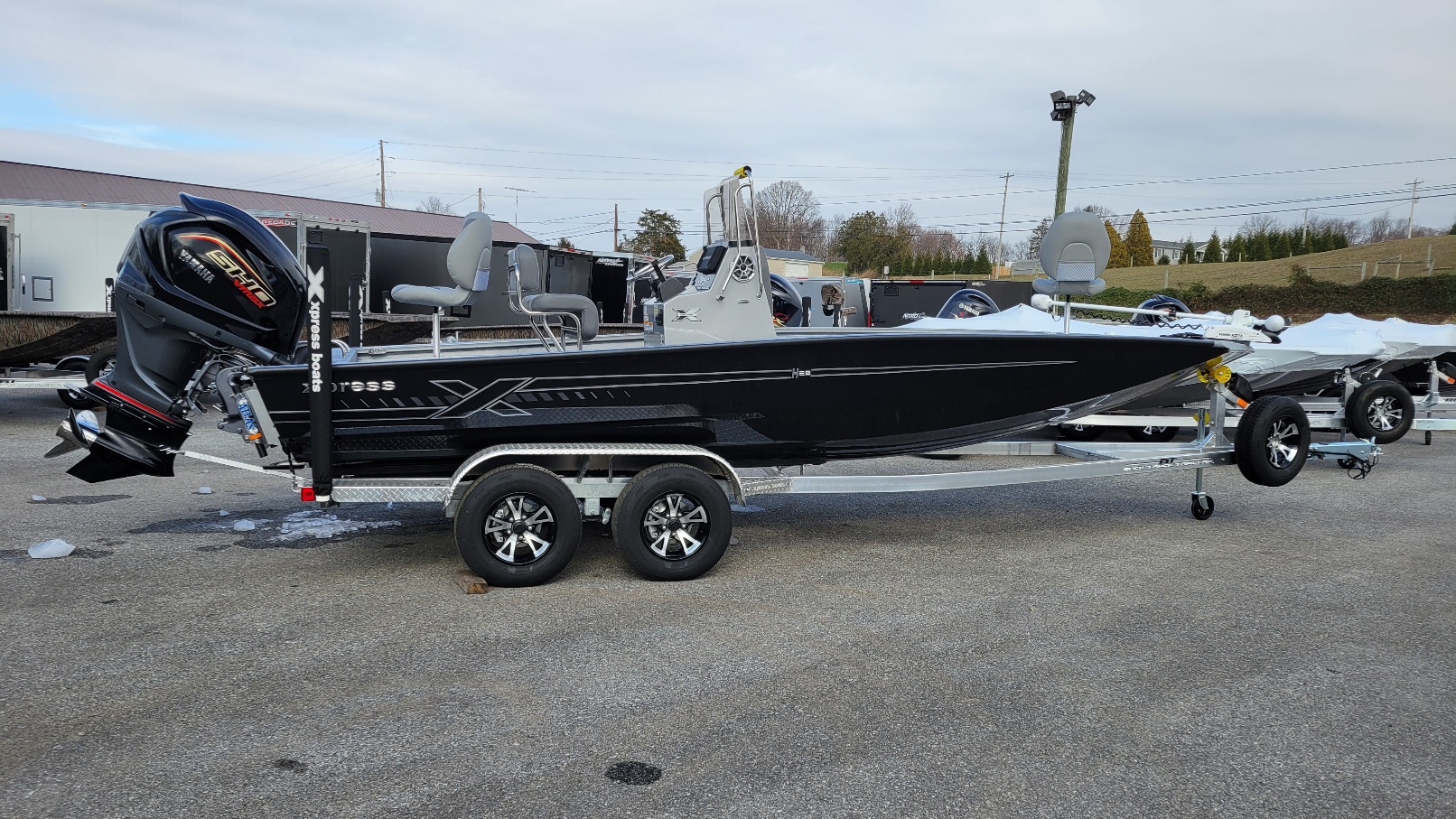New Xpress H22 Bay w Yamaha Vmax 200 SHO In stock 2025 for sale in