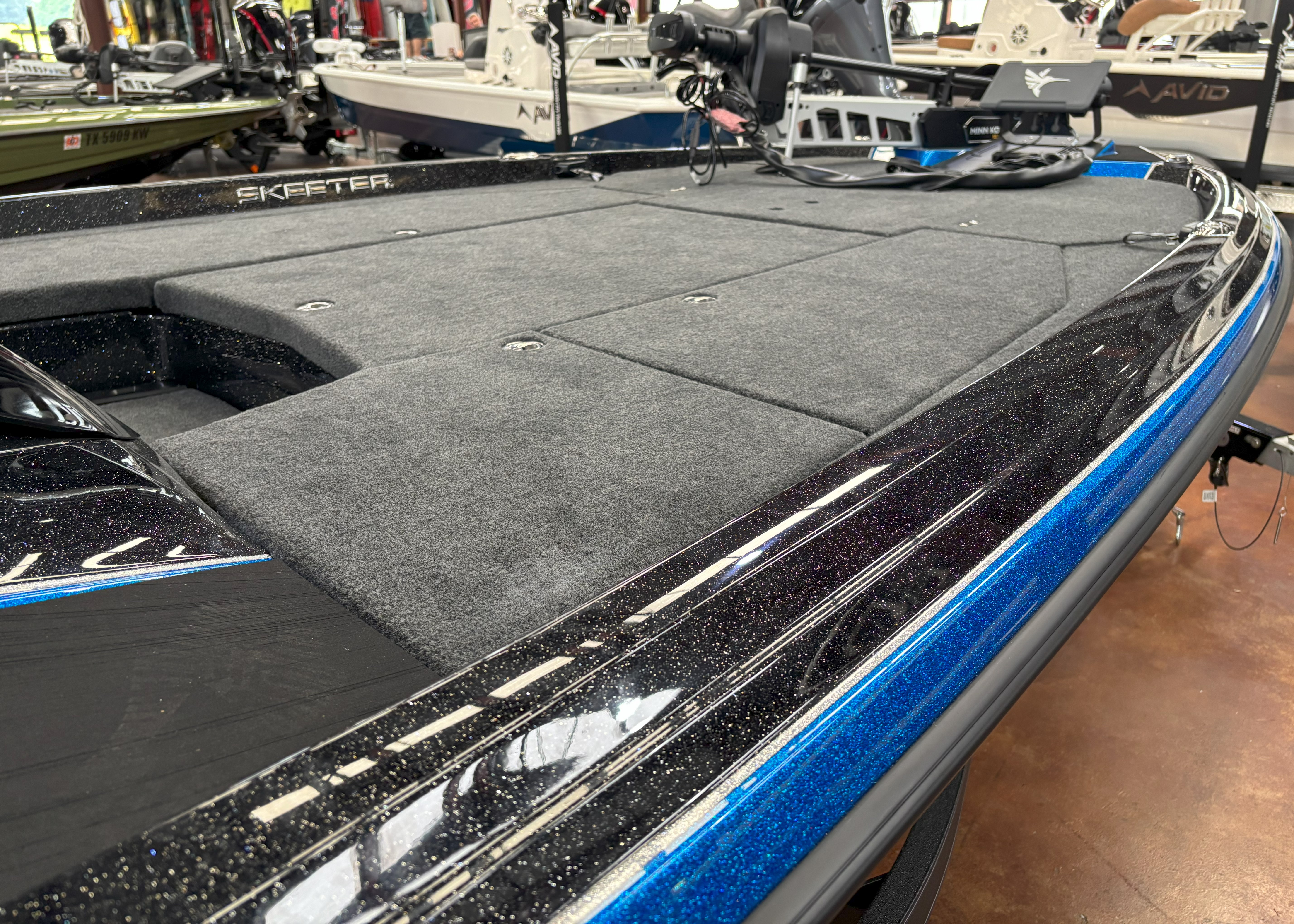 【中古】 Both Sides of the Sea / Noa 2012 Skeeter ZX22 Bay with SG600 Review | Stryker T-Tops