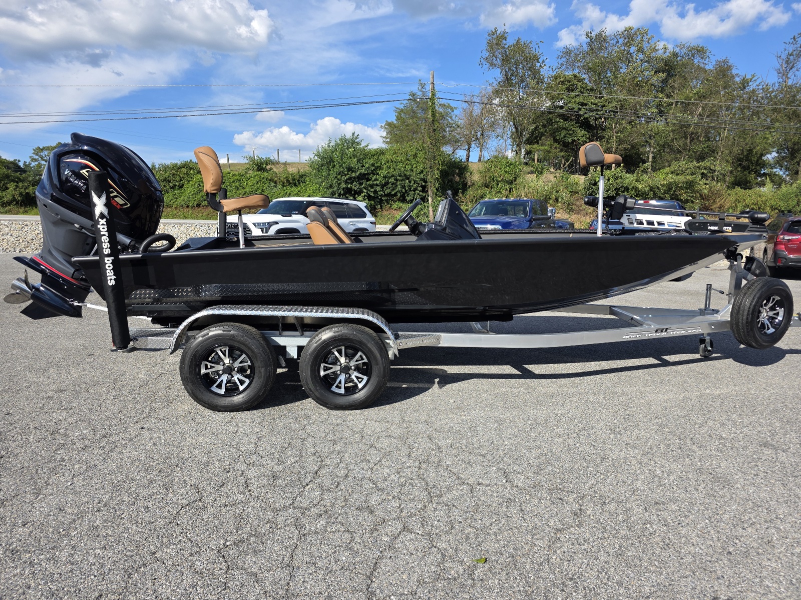 New Xpress X19 Pro Bass w Yamaha Vmax 200 On order ETA July 2026