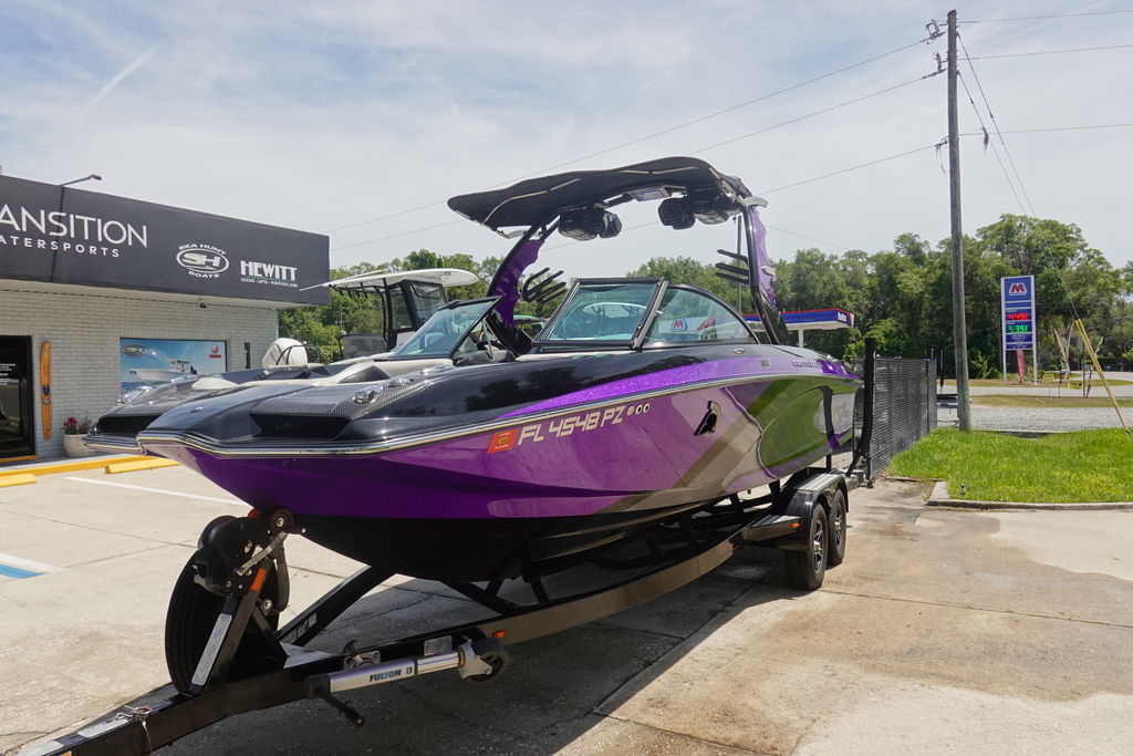 Used Centurion Enzo FS33 2016 for sale in Ocklawaha, Florida