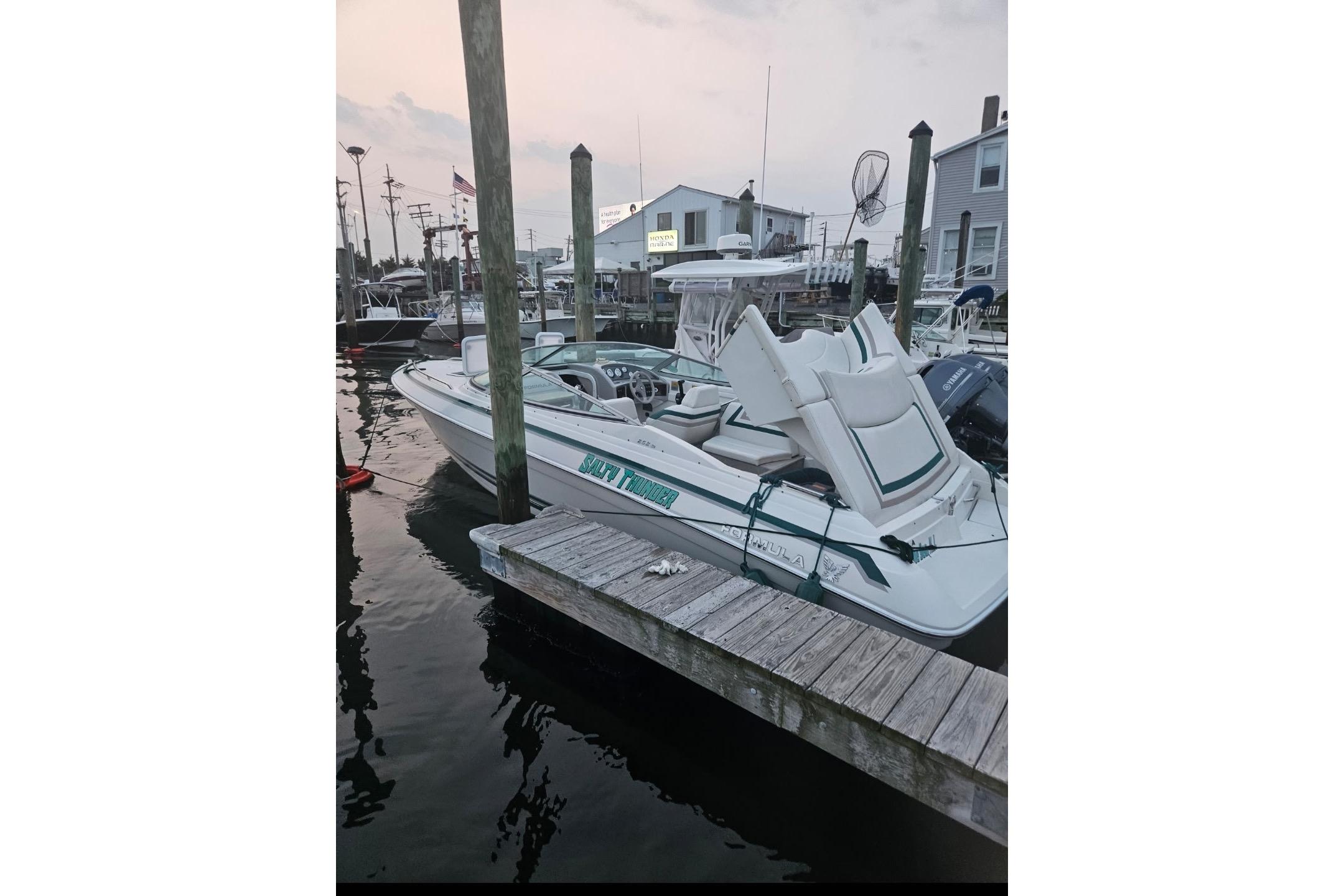 Formula 252 Used Formula 252 SS 1998 for sale in Manasquan, New Jersey - Boatzon.com