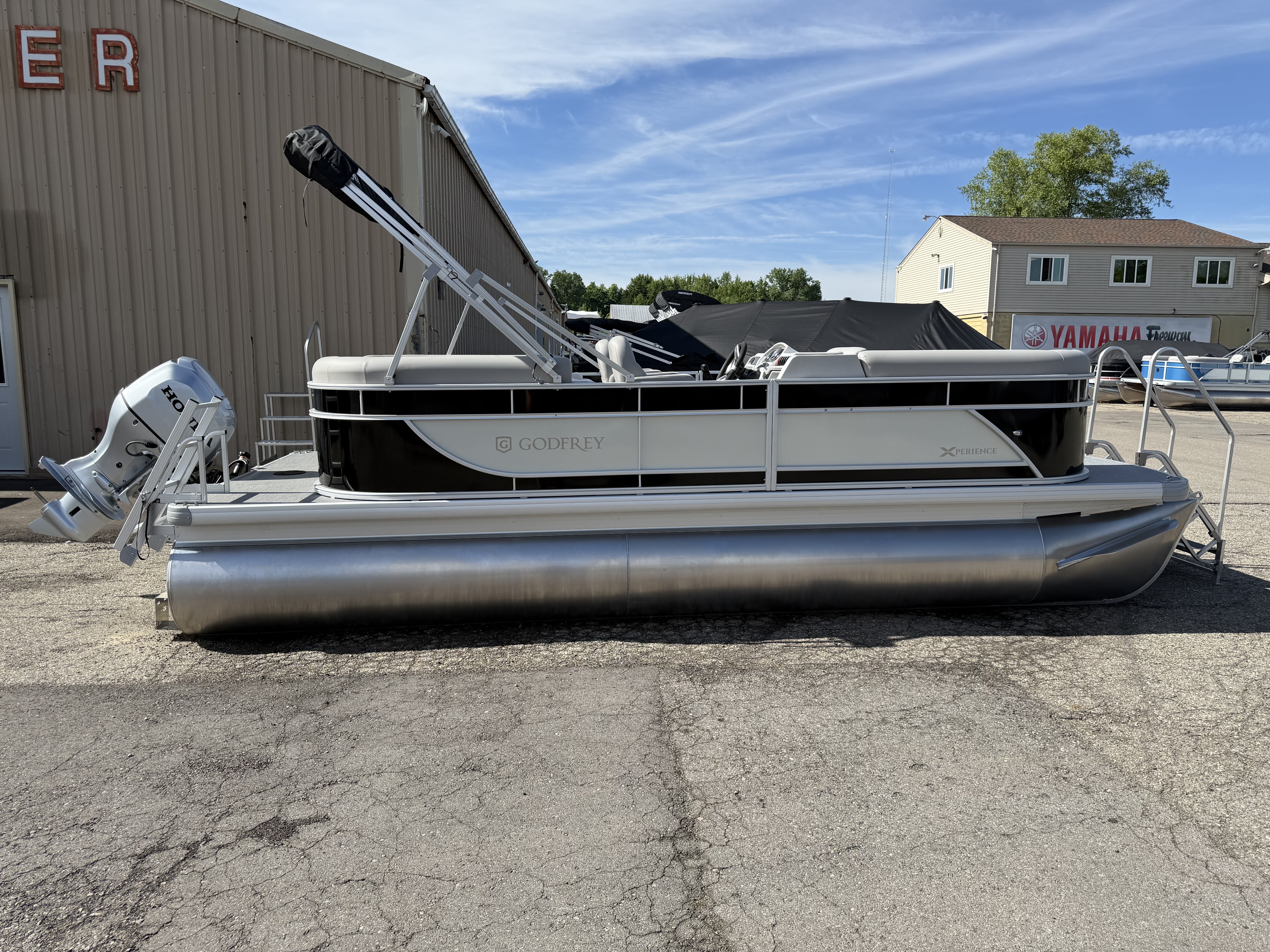 New Godfrey 2086 Xperiance SBX 2026 for sale in Fenton, Michigan