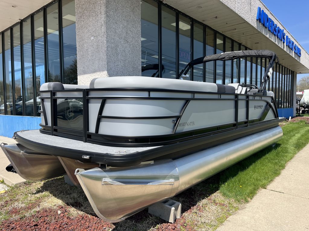 New Godfrey SW 2286 SBC 2026 for sale in Harrison Township
