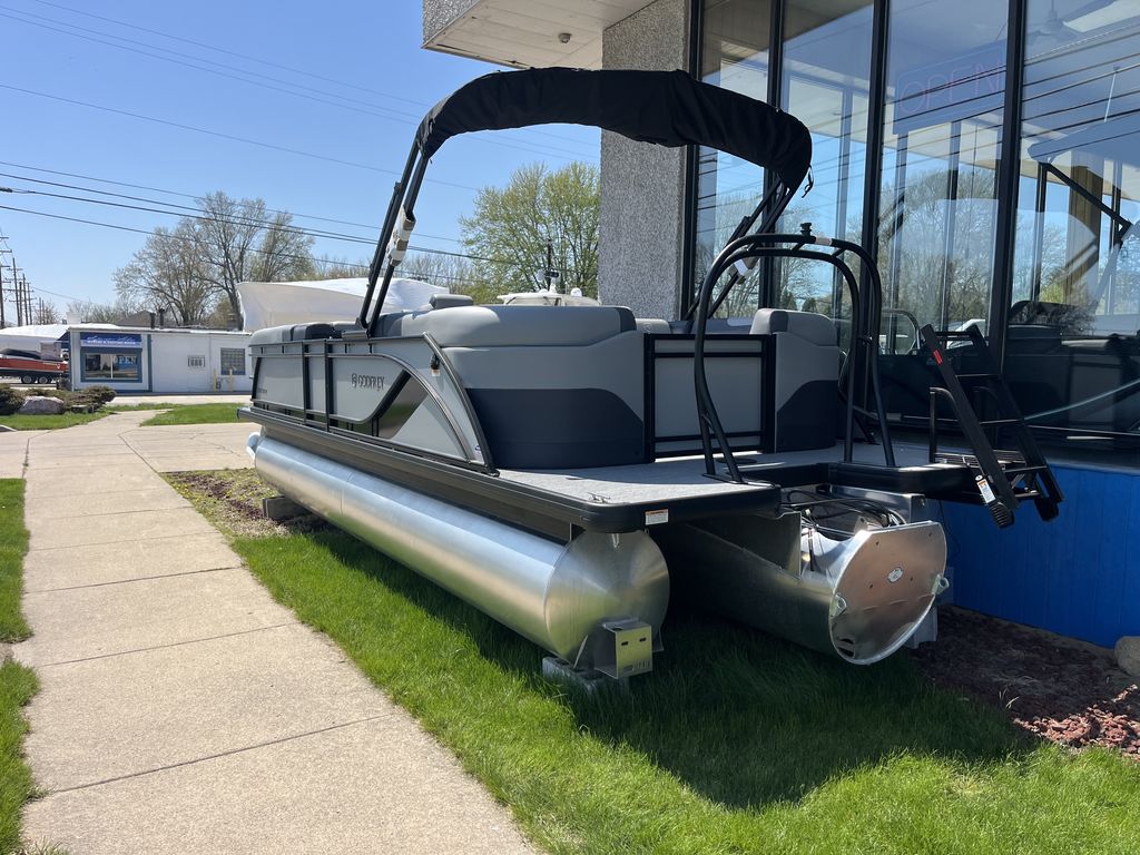 New Godfrey SW 2286 SBC 2026 for sale in Harrison Township