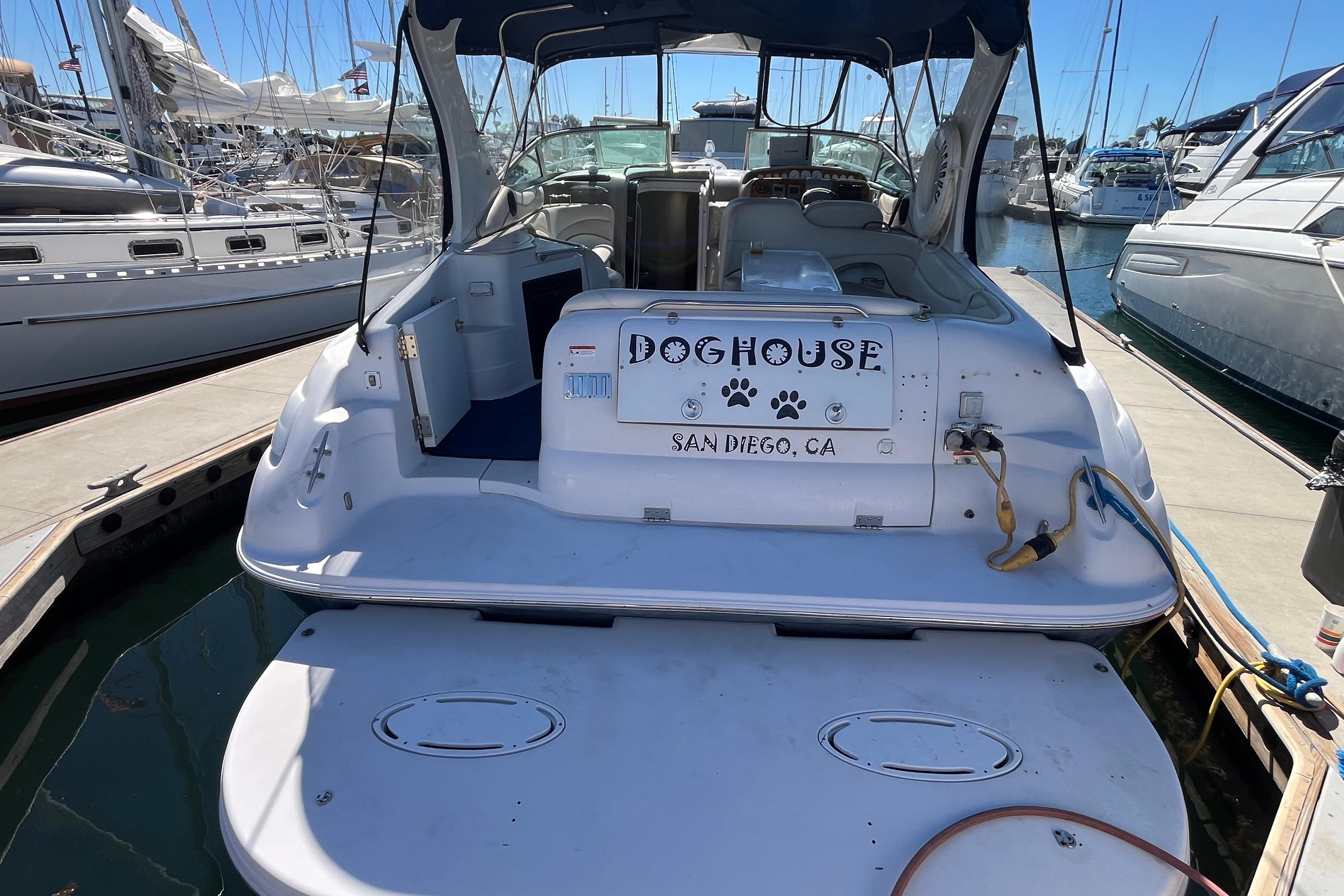 Used Larson Cabrio 370 2005 for sale in San Diego, California