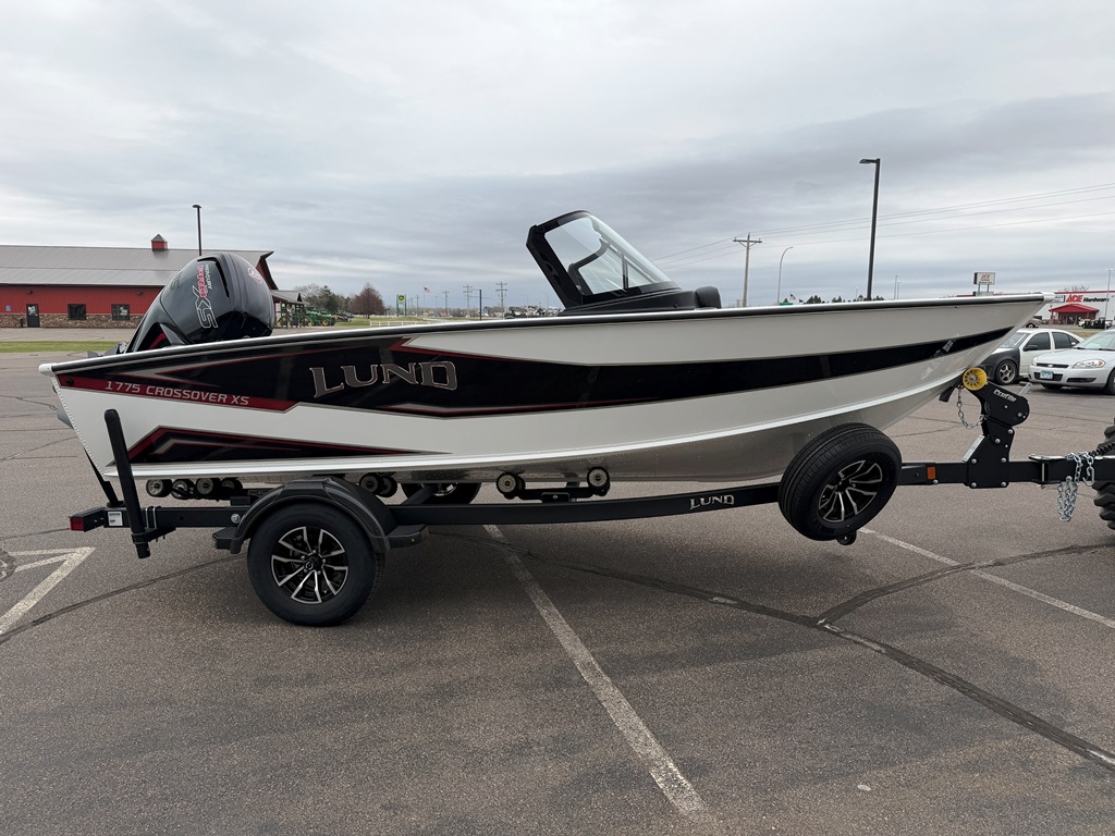 New Lund 1775 Crossover XS 2026 for sale in Sauk Rapids, Minnesota