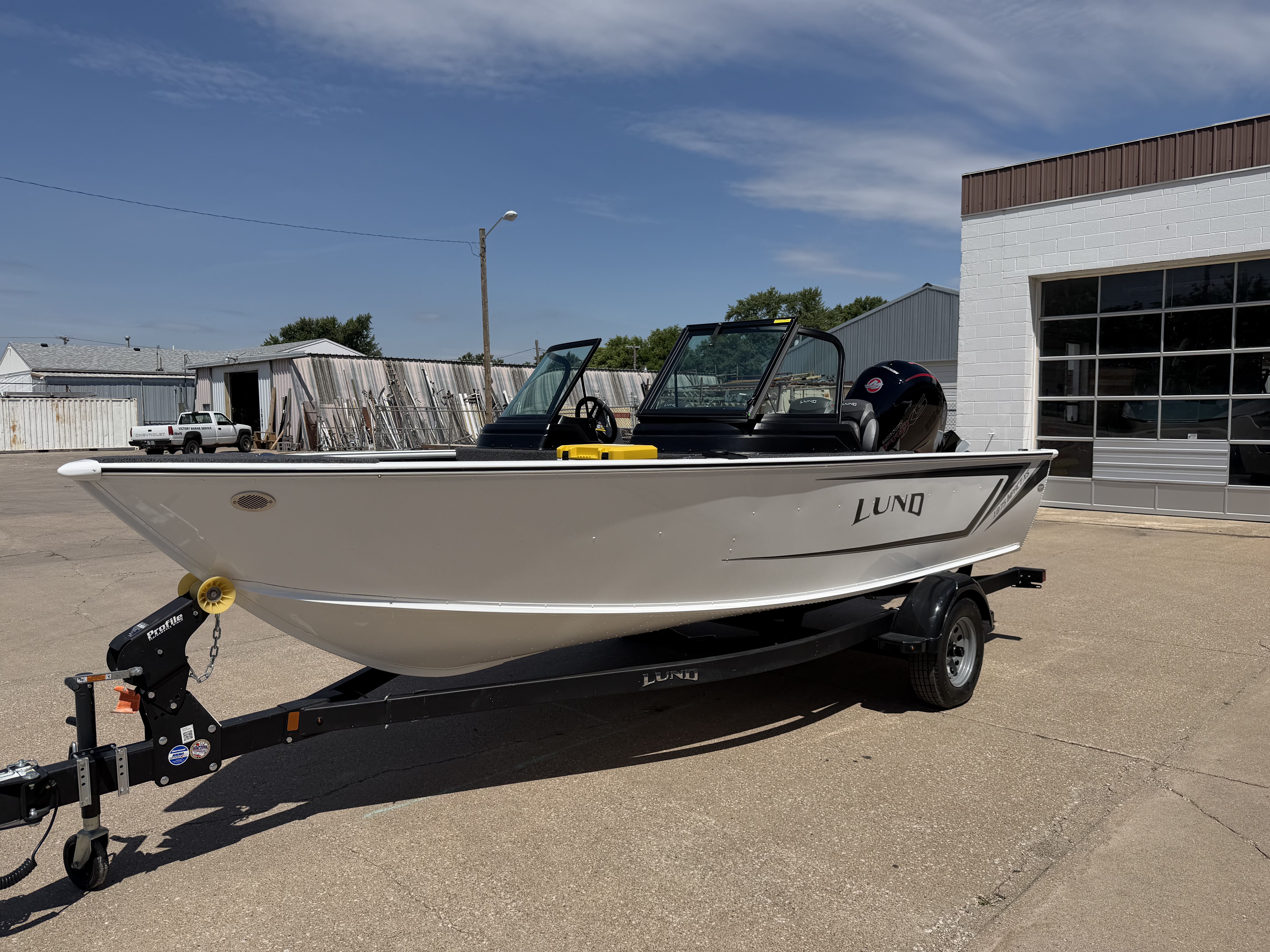 New Lund 1875 Impact XS 2026 for sale in Fremont, Nebraska