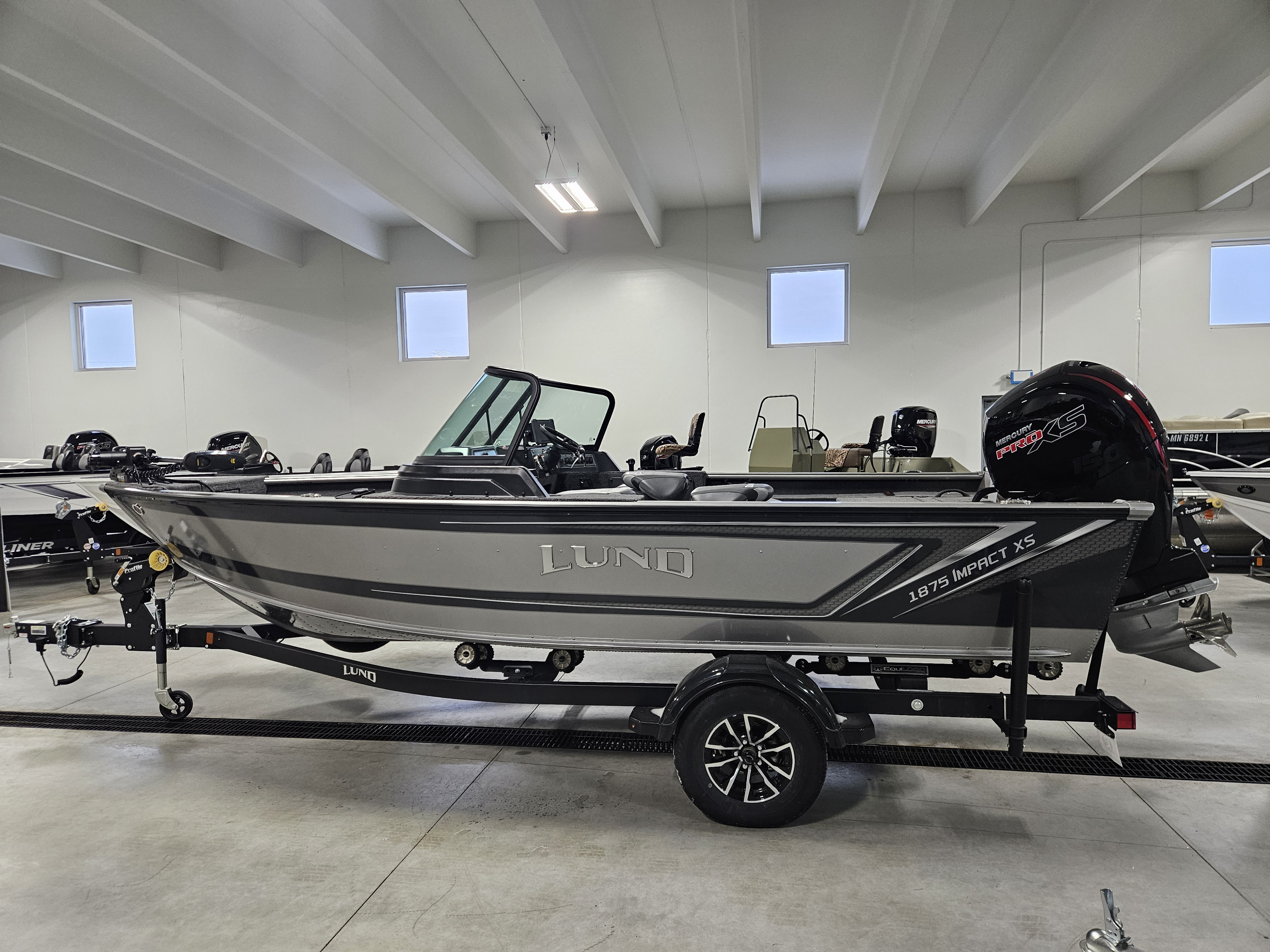 m New Lund 1875 Impact XS Sport WFishing Package 2026 for sale in