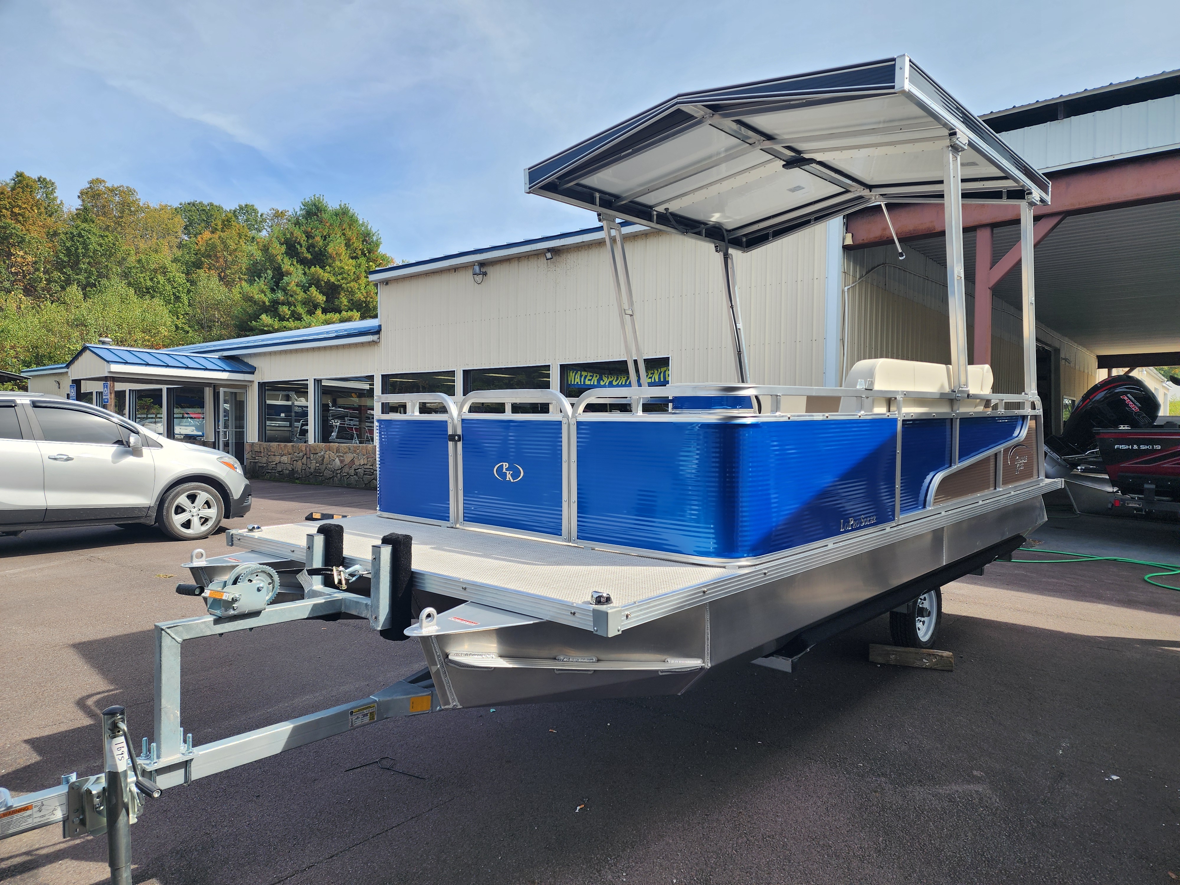 New PADDLE KING Lo Pro Solar Cruise and Charge at Same Time 2026