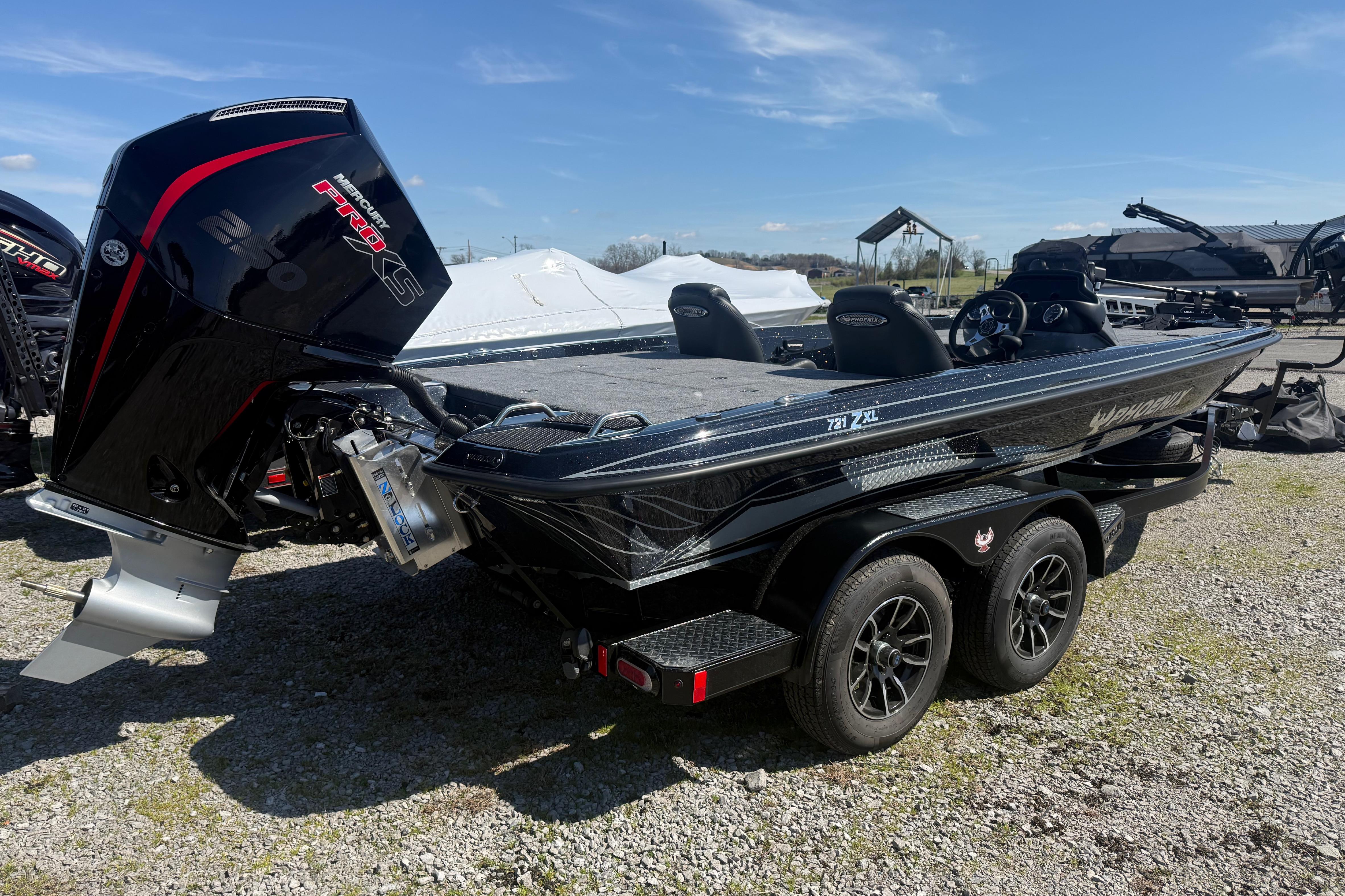 New Phoenix 721 ZXL 2026 for sale in Lancaster, Kentucky - Boatzon.com