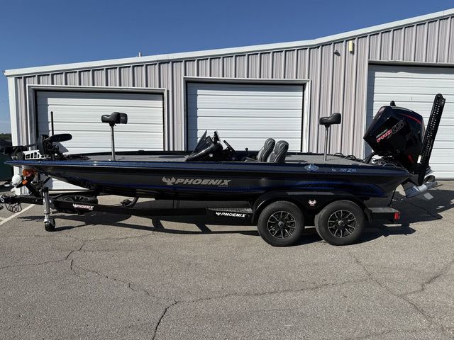 New Phoenix 721 ZXL 2026 for sale in Skiatook, Oklahoma - Boatzon.com
