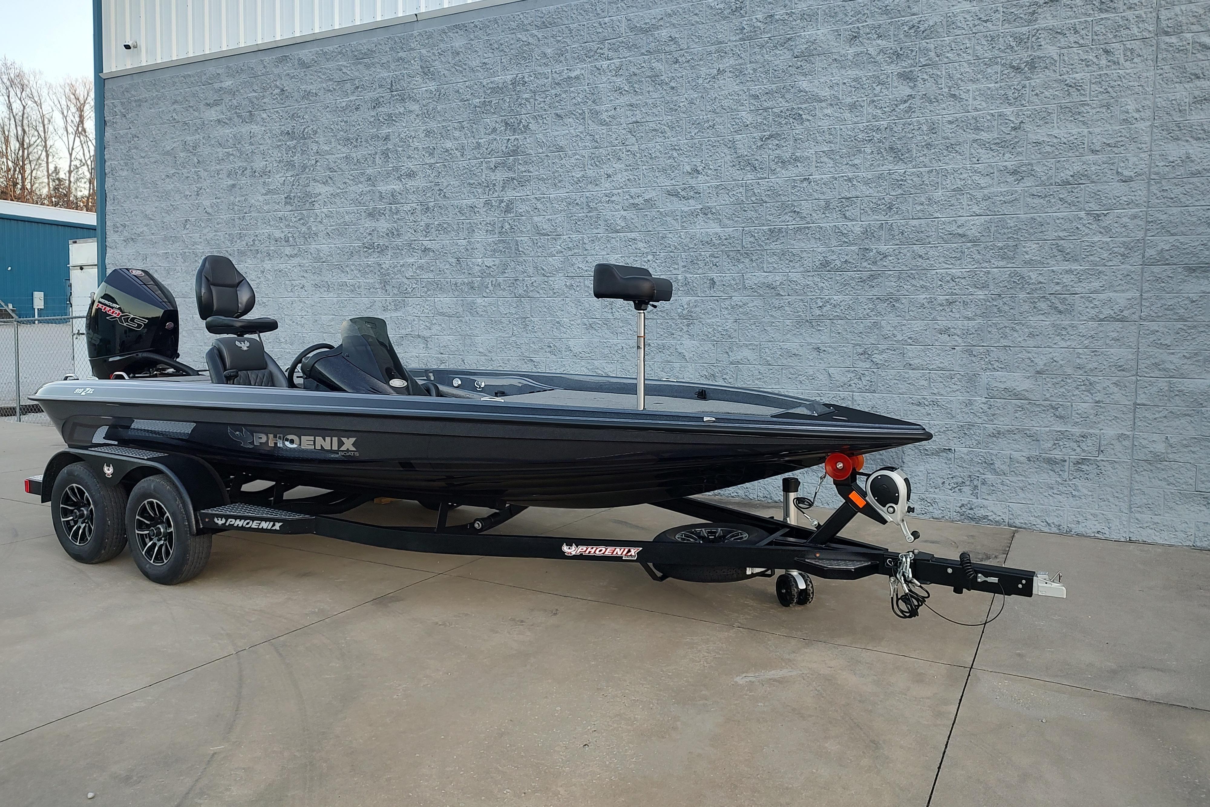 New Phoenix 819 ZXL 2026 for sale in Lancaster, Kentucky - Boatzon.com