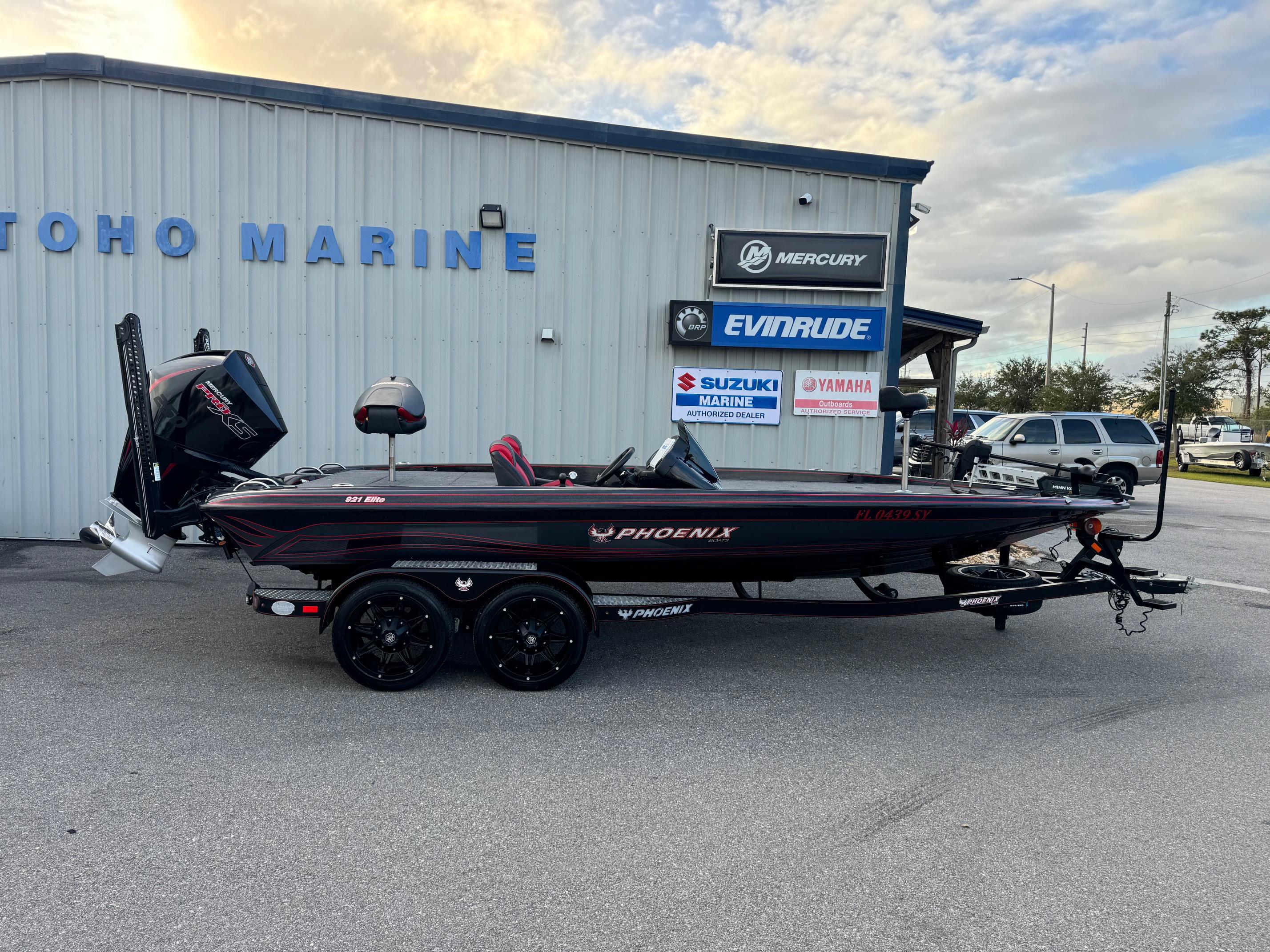 Phenix 
ホワイト フード付き スキーウェア New 2025 Phoenix 819 ZXL, 37090 Lebanon - Boat Trader