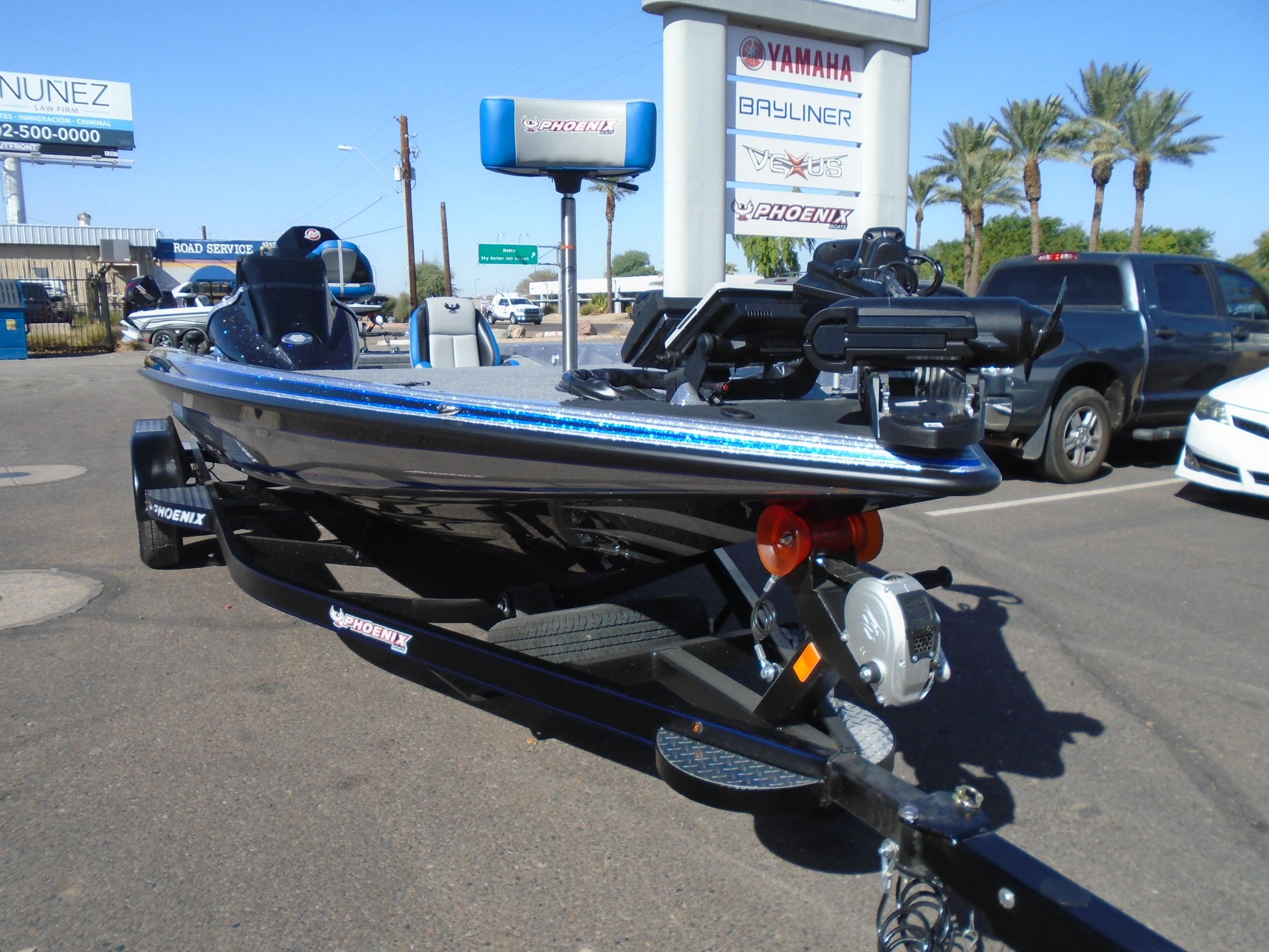 Phenix 
ホワイト フード付き スキーウェア 819 ZXL - Phoenix Boats