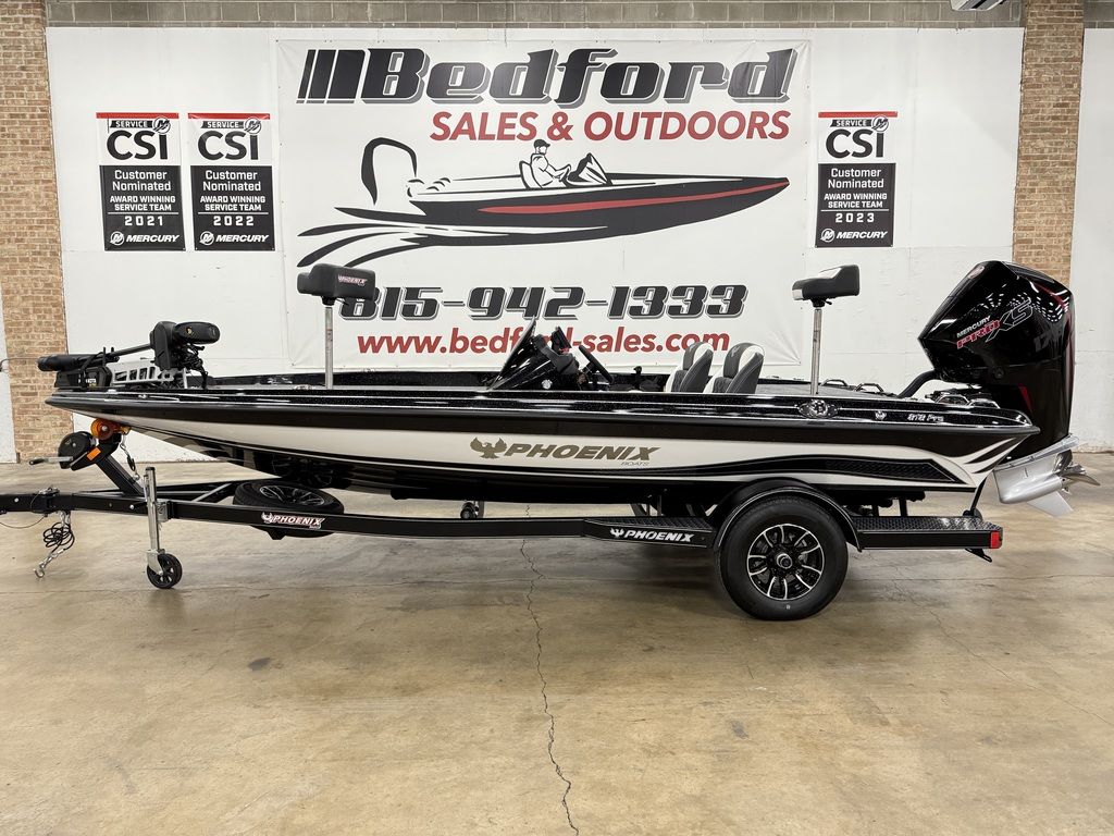 New Phoenix Bass Boats 818Pro 2026 for sale in Morris, Illinois