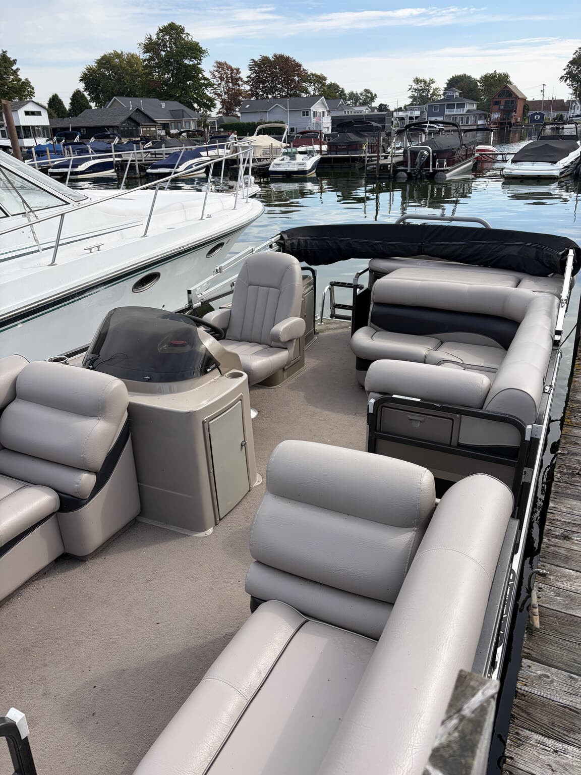 Used Premier Sunsation 2252T 2009 for sale in Sodus Point, New