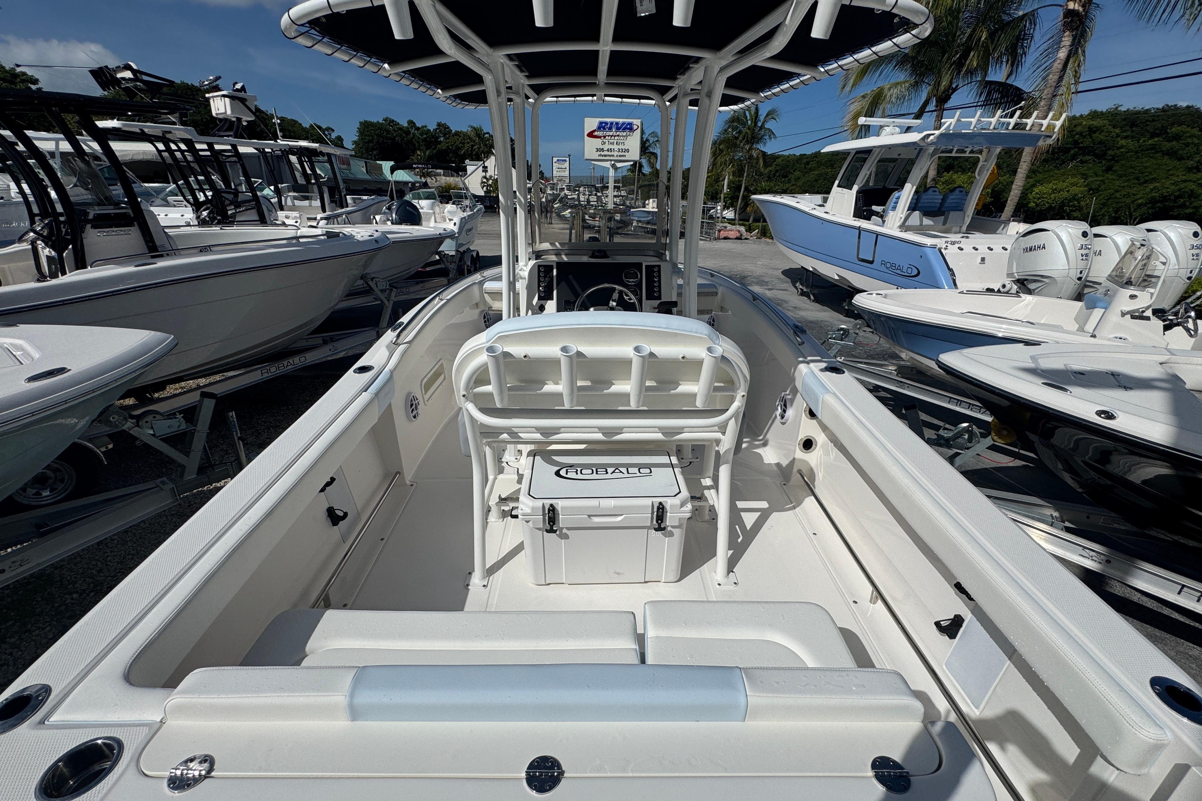 Robalo R222 New New Robalo R222 Explorer 2025 for sale in Key Largo, Florida - Boatzon.com