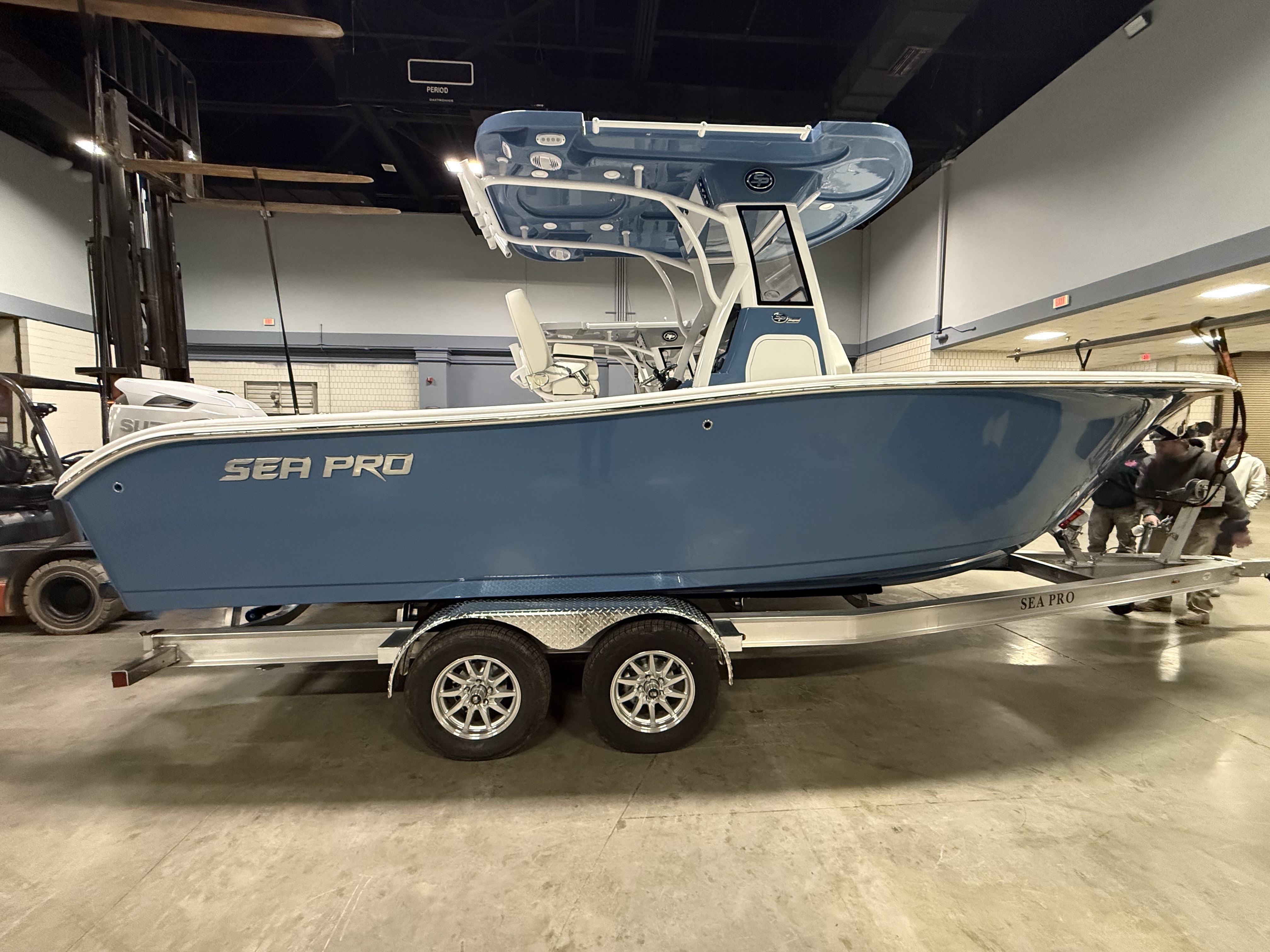 sea-pro-242-dlx-2026-colfax-
