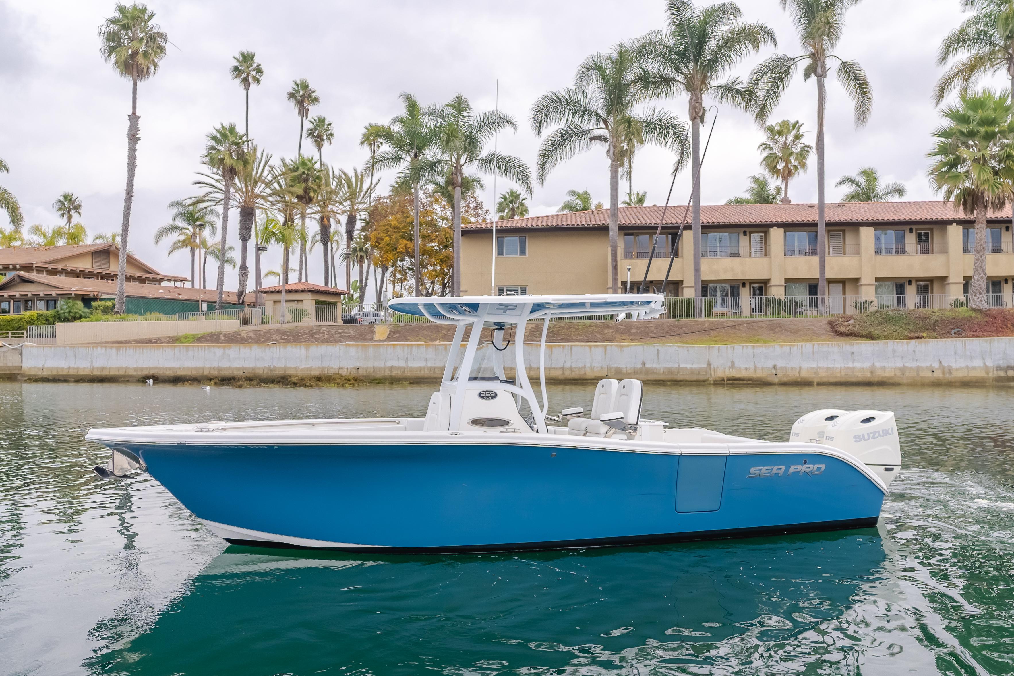 Used Sea Pro 25 DLX 2020 for sale in Newport Beach, California