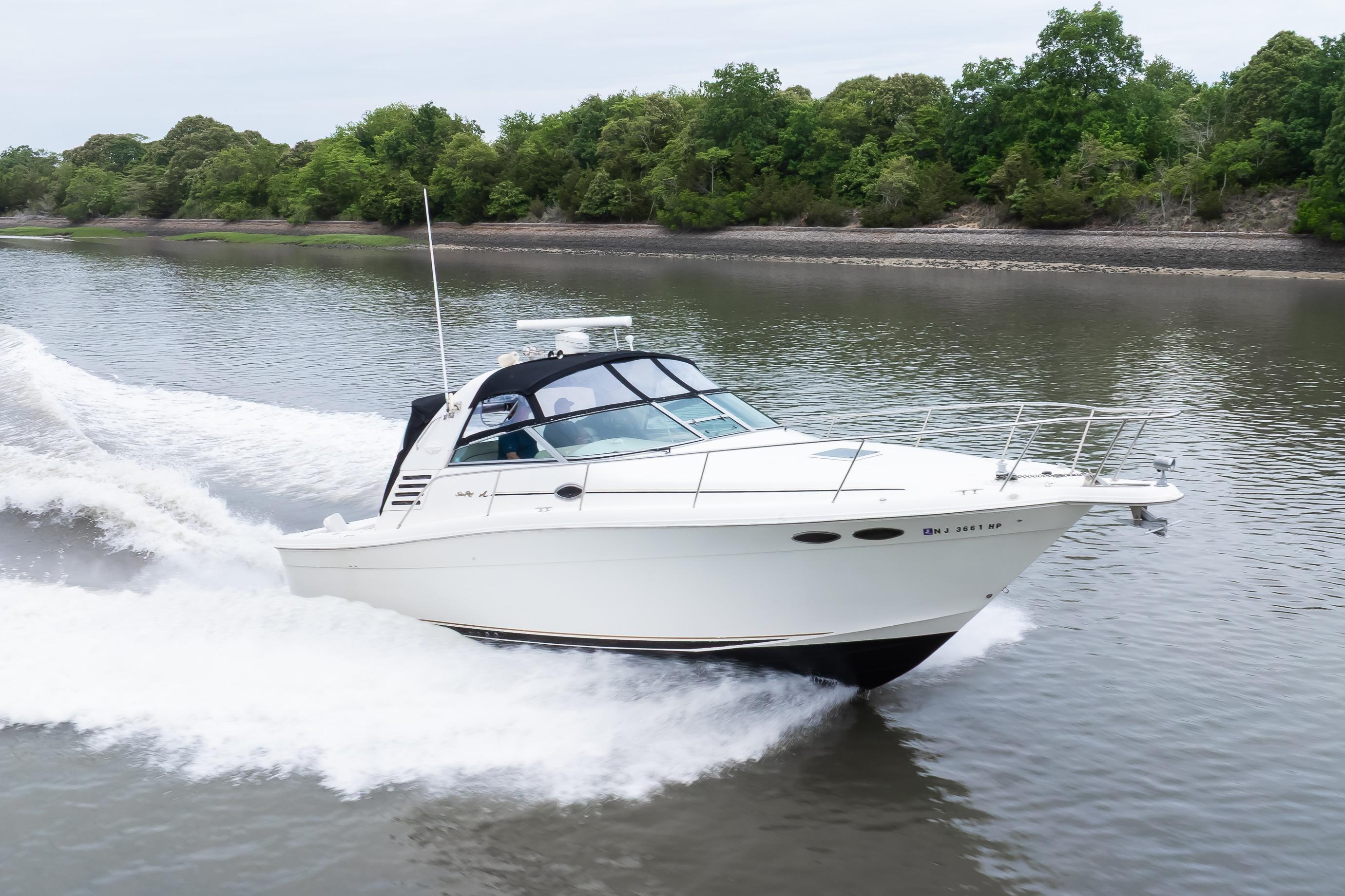 ザ・グリード('98米) Used Sea Ray 330 Express 1998 for sale in Jupiter, Florida