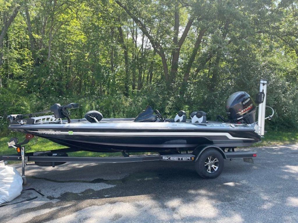 New Skeeter WXR2060F 2025 for sale in Howell, Michigan