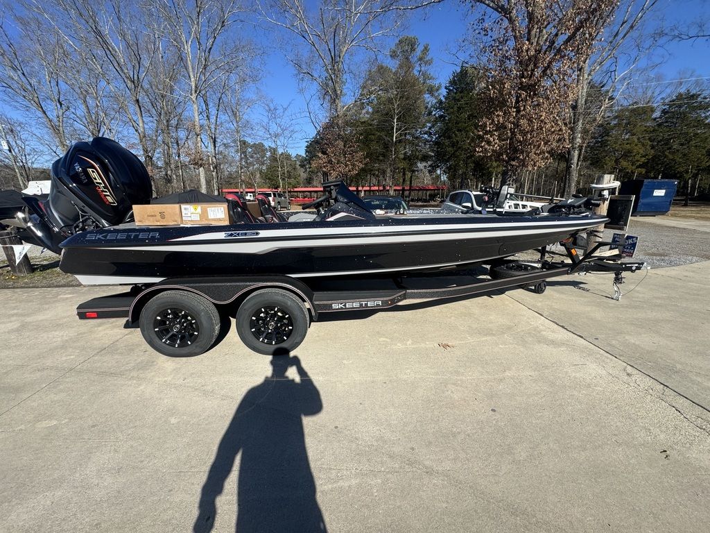 ♪ 2021 Skeeter Products ZX Series ZX225(*) Standard Equipment, Boat