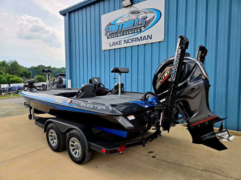 共伸製ビンテージ　スポルティーフ　ほぼ未走行 New Skeeter ZXE20 2026 for sale in Morganton, North Carolina