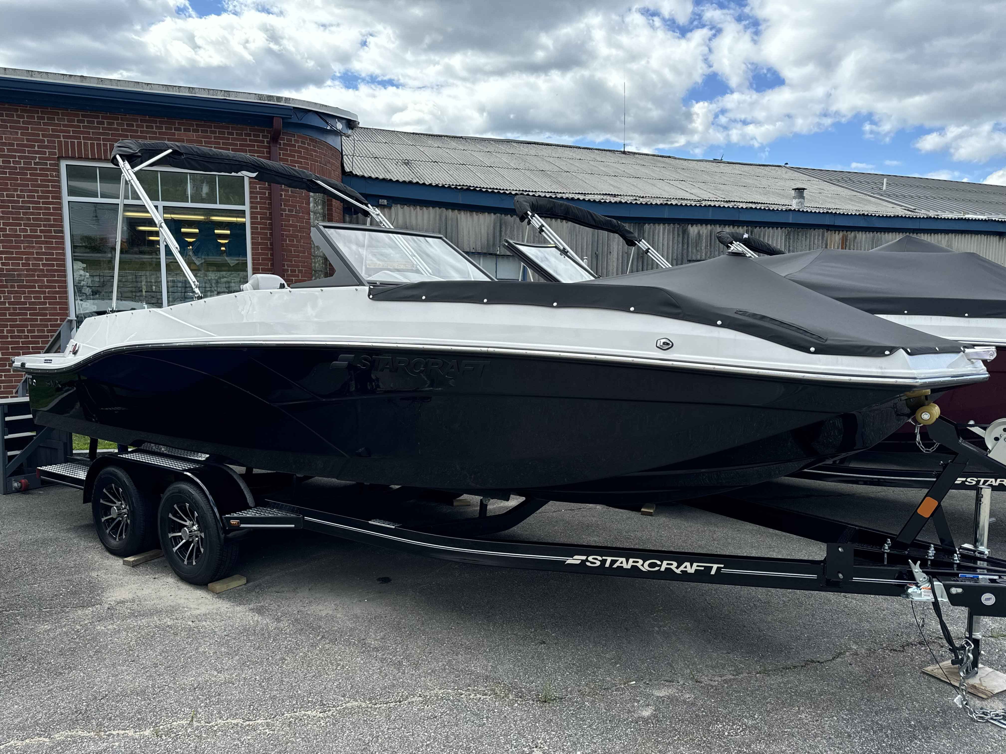 New Starcraft SVX 230 IO 2025 for sale in Laconia, New Hampshire