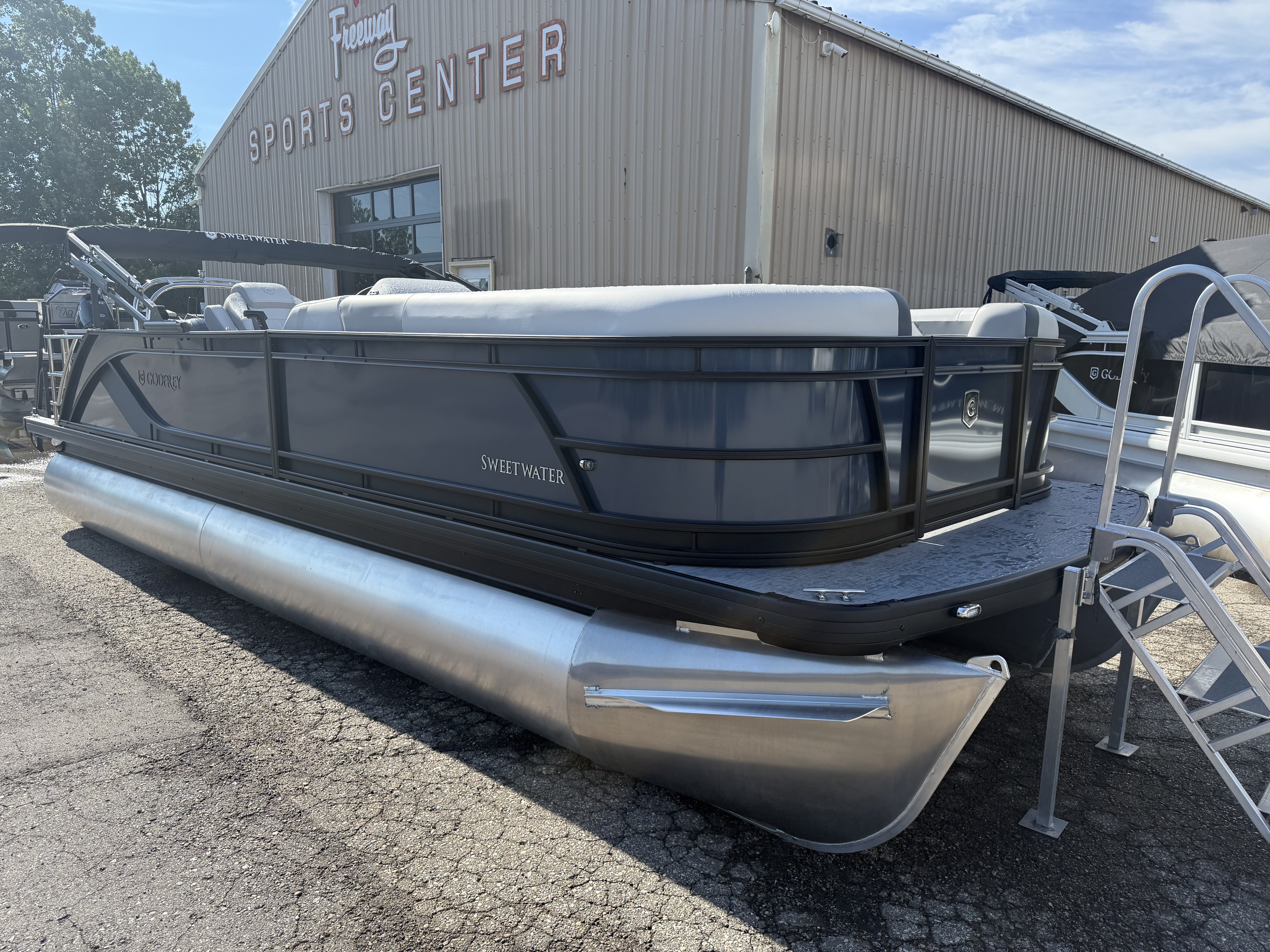 New Sweetwater 2286 SFLC 2026 for sale in Fenton, Michigan