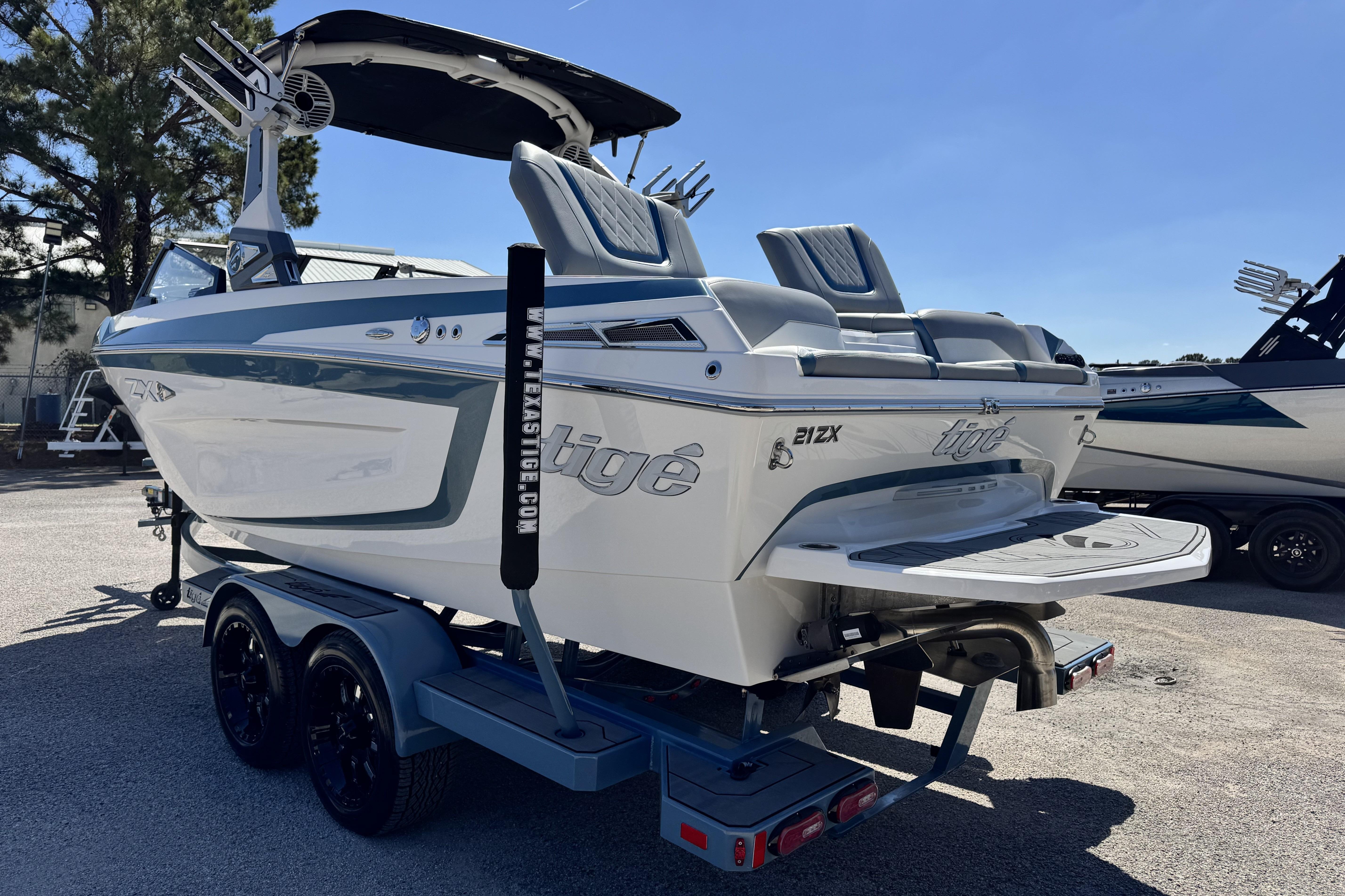 taku  Used TigÃ© 21ZX 2021 for sale in Conroe, Texas - Boatzon.com