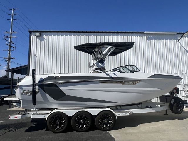 ポカリ New TigÃ© 23ZX 2025 for sale in Norco, California - Boatzon.com