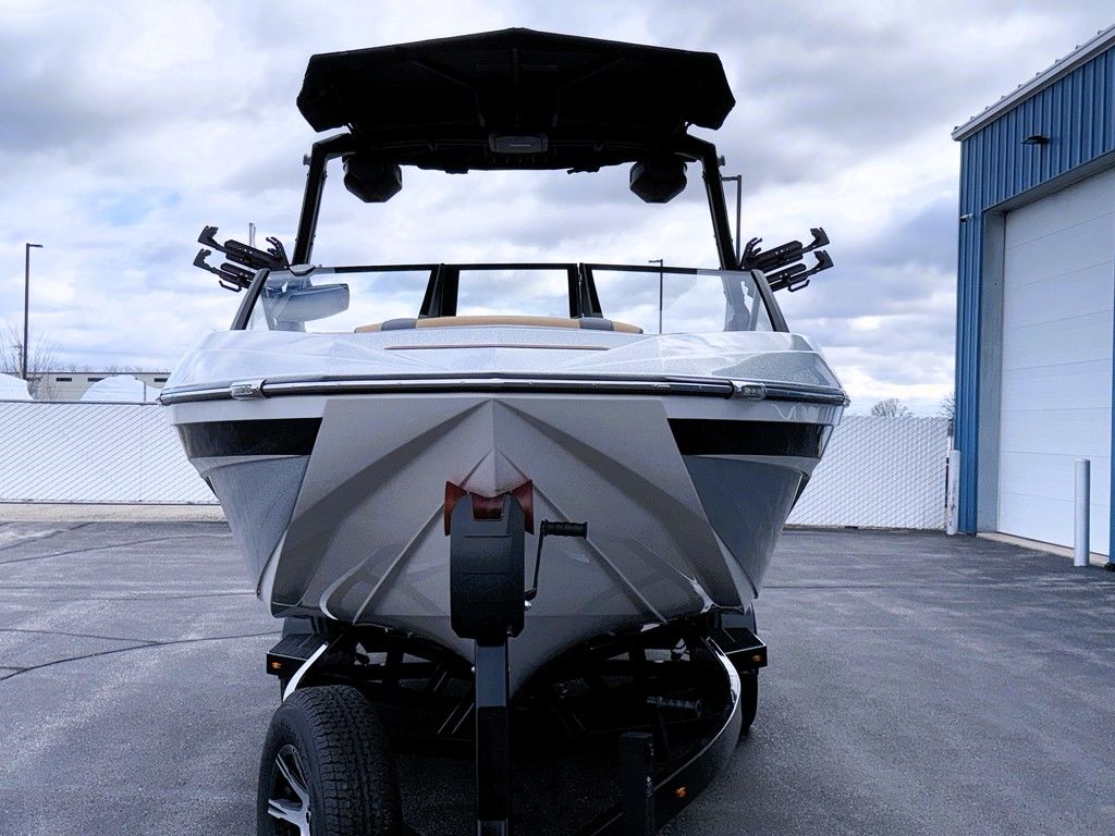 Used Tige 23ZX 2023 for sale in Suamico, Wisconsin - Boatzon.com
