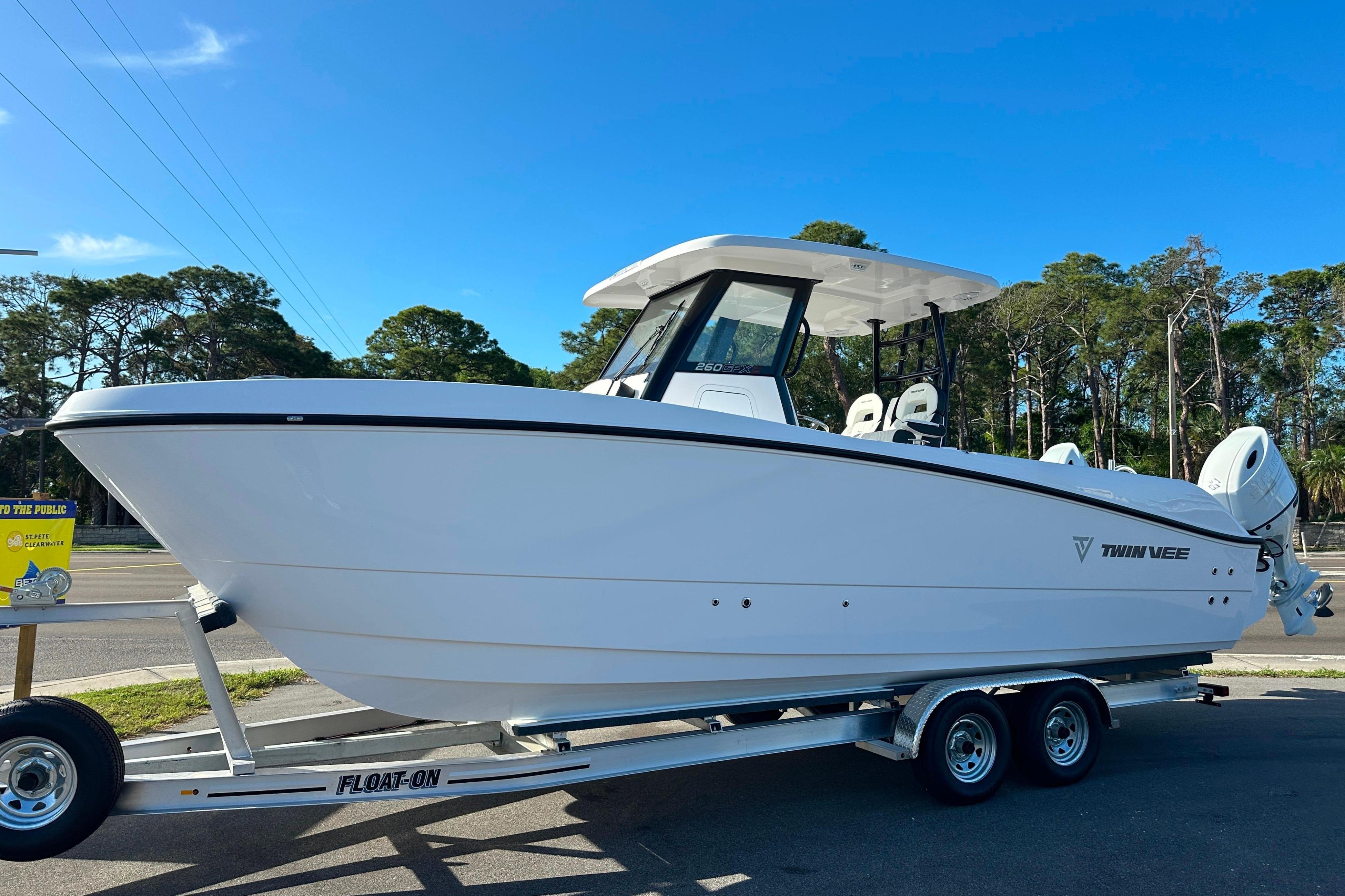 New Twin Vee 260 GFX2 CC 2026 for sale in St. Petersburg, Florida