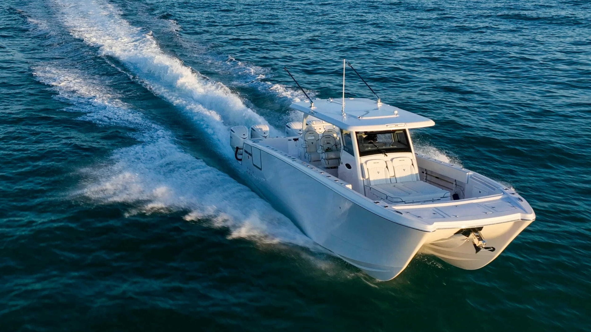New World Cat 400 DCX Island 2027 for sale in Tavernier, Florida