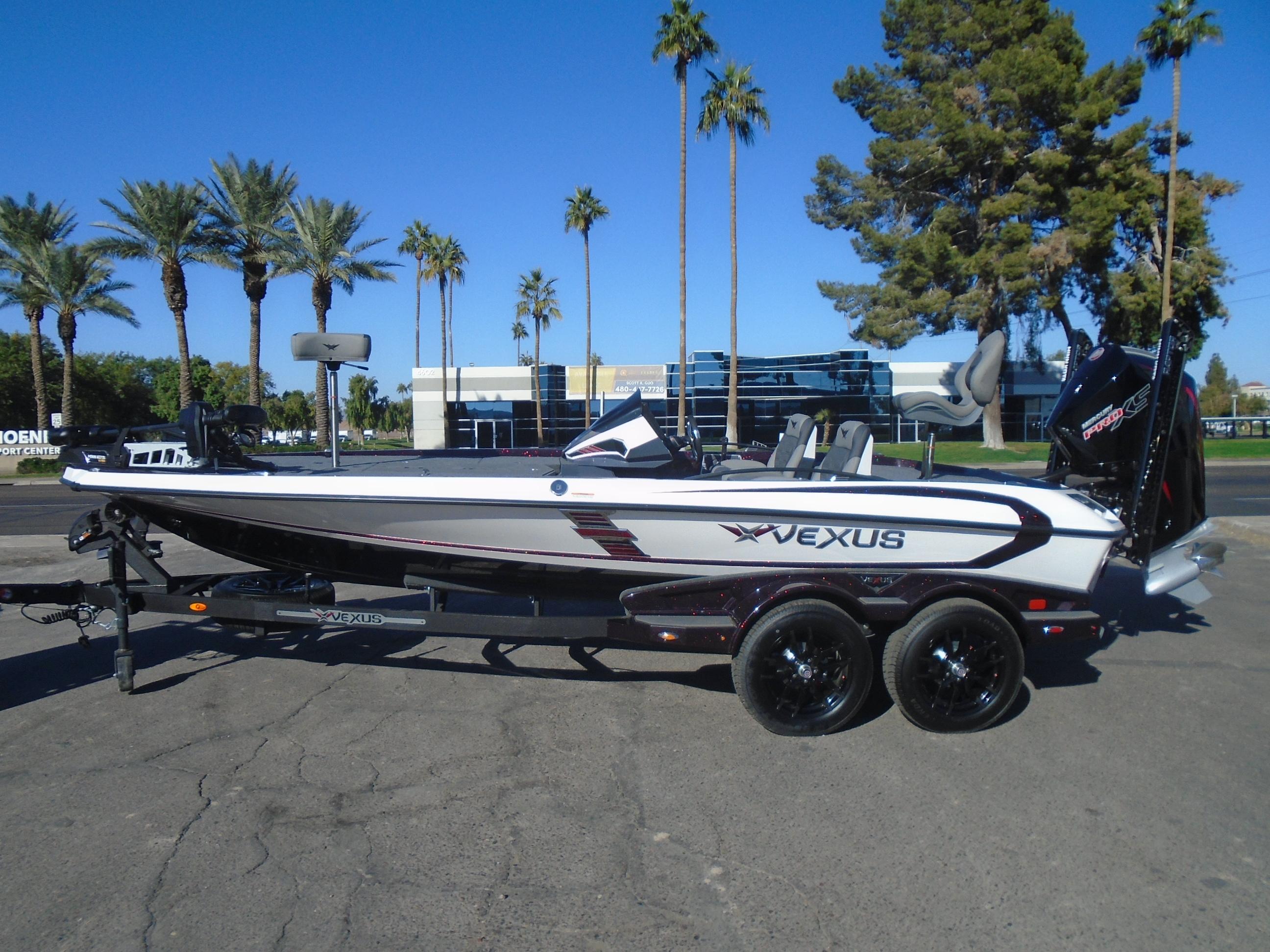 New Phoenix 819 ZXL 2025 for sale in Phoenix, Arizona