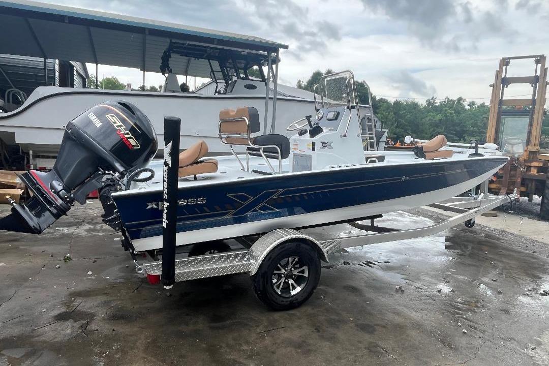 New Xpress H20B Bay 2027 for sale in Andalusia, Alabama - Boatzon.com