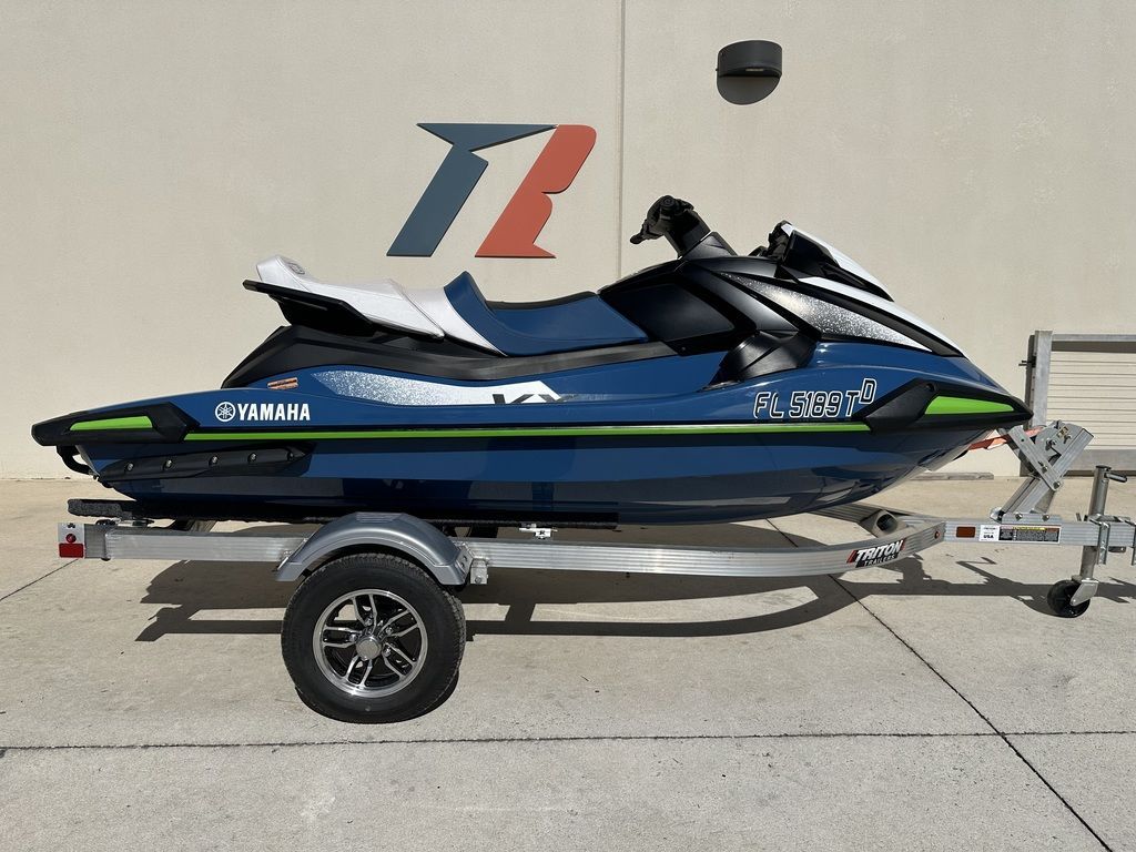 Used Yamaha Boats VX Cruiser with Audio 2024 for sale in Malabar