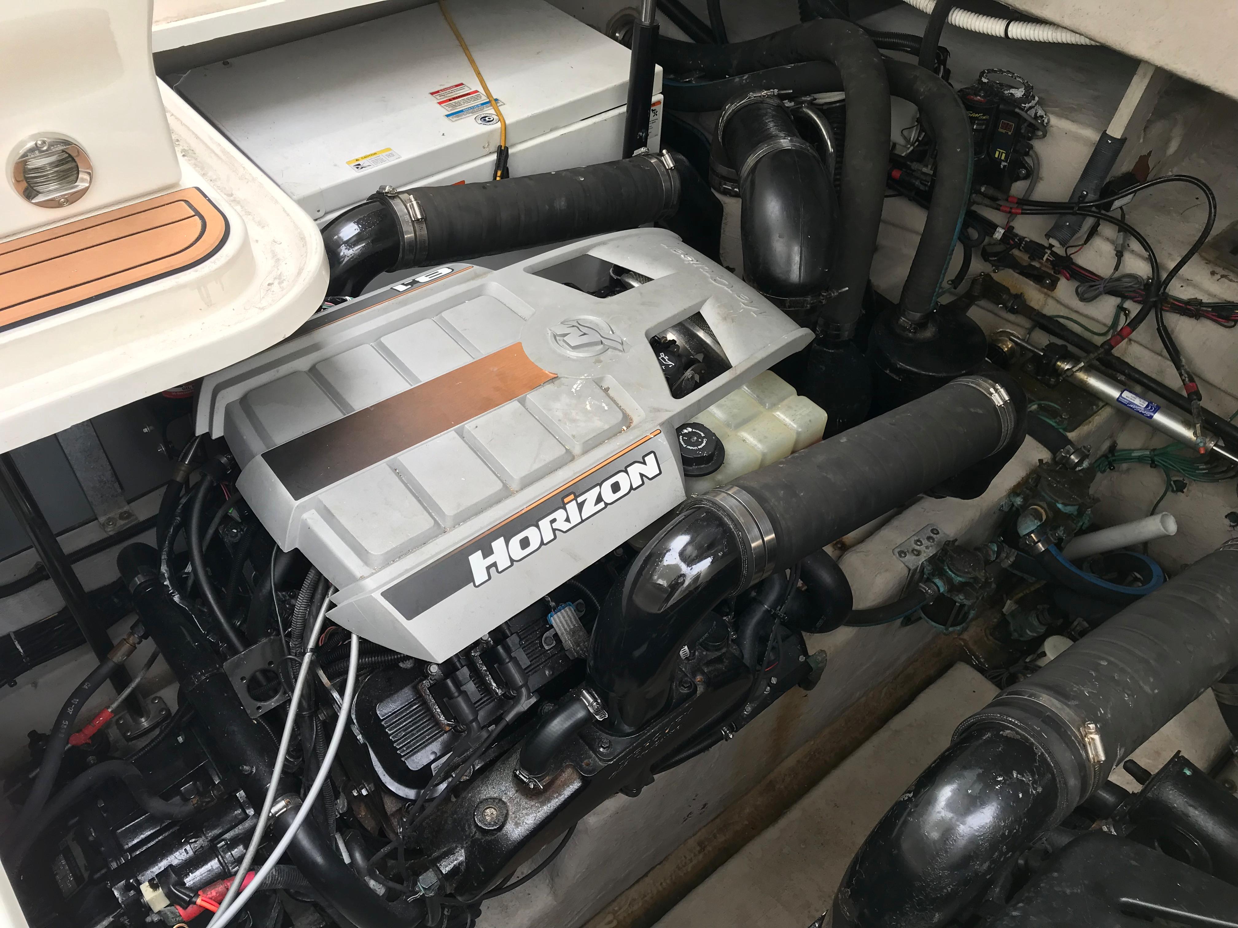 Used 2007 Sea Ray 380 Sundancer for sale in trumbull, Connecticut