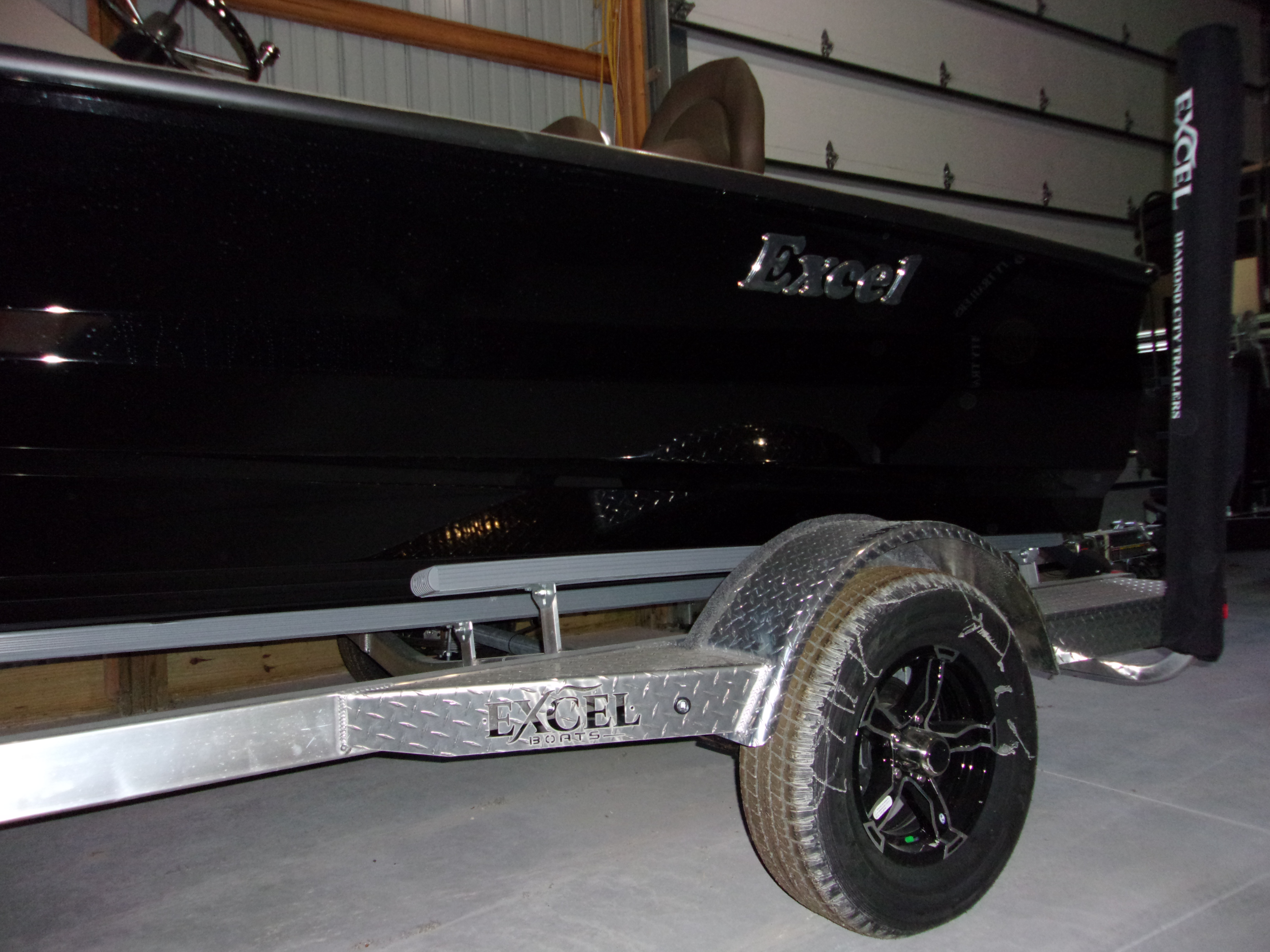 New Excel Bay Pro 203 CC center console Diamond City Aluminum Trailer ...