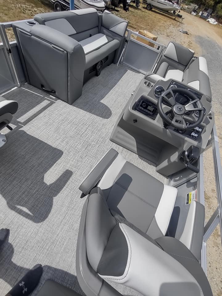 New Avalon Venture 2380 Quad Lounge 2024 for sale in Pineville