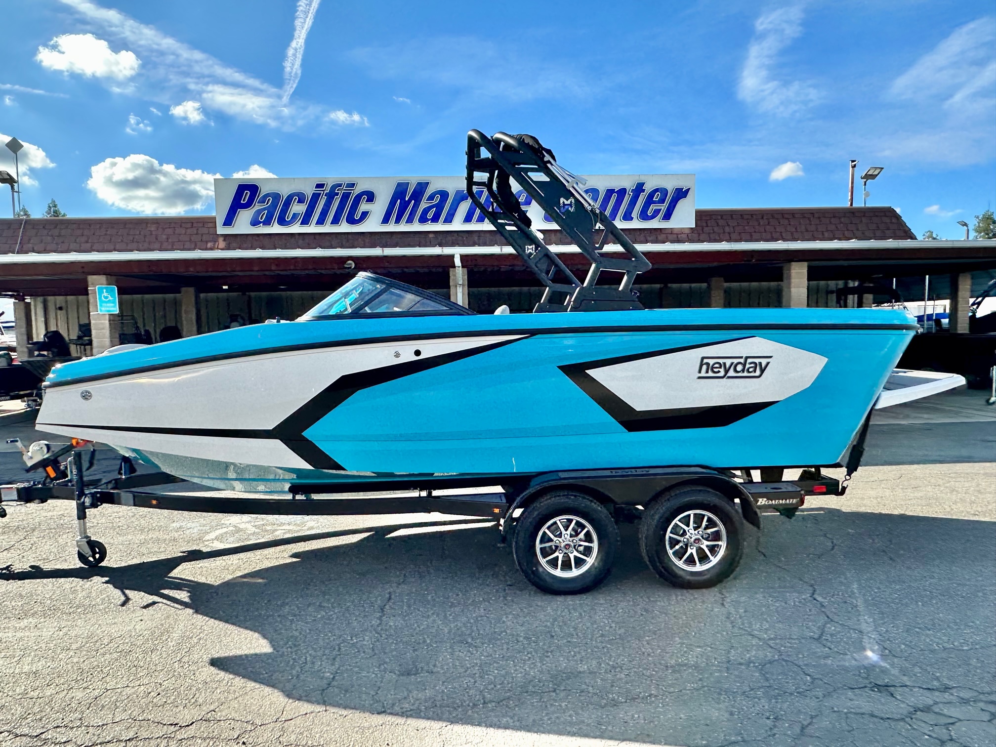 New 2024 Heyday WT2DC 62L Mercury w 320 HP for sale in madera