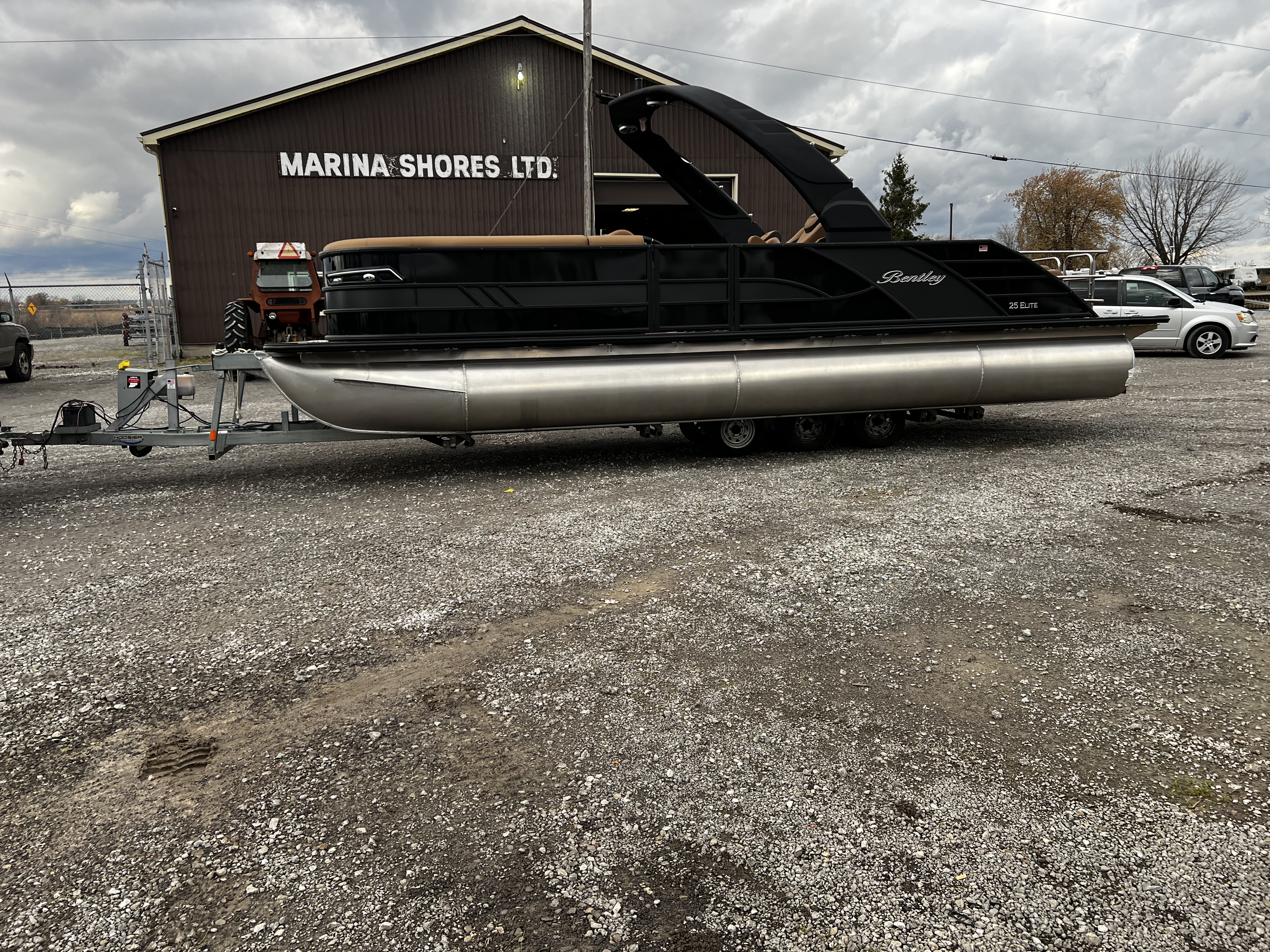 New Bentley Pontoons 253 dual swingback 2025 for sale in Port