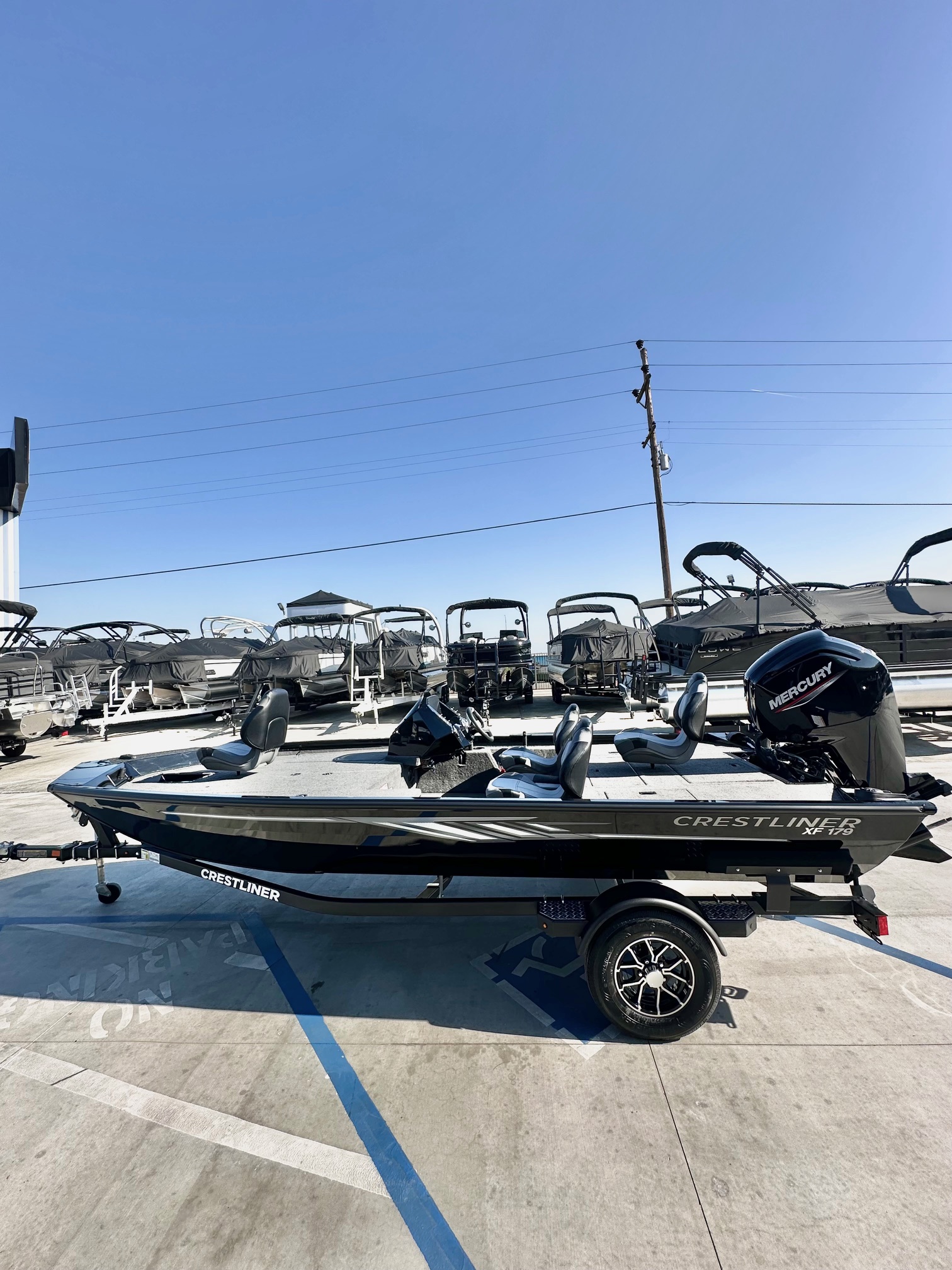 New 2025 Crestliner XF 179 W 90HP Mercury for sale in madera