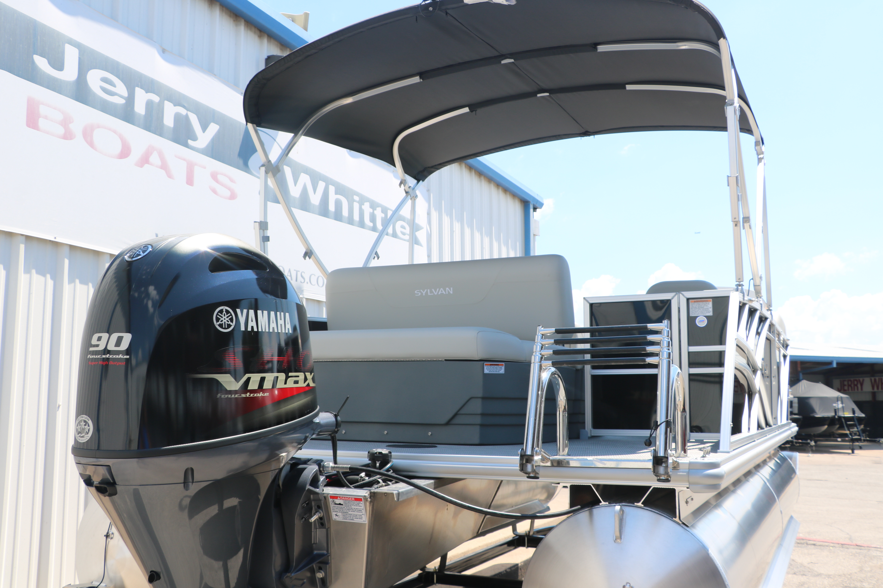 New 2025 Sylvan Mirage 820 CLZ DHPerformance PontoonIncludes Custom ...