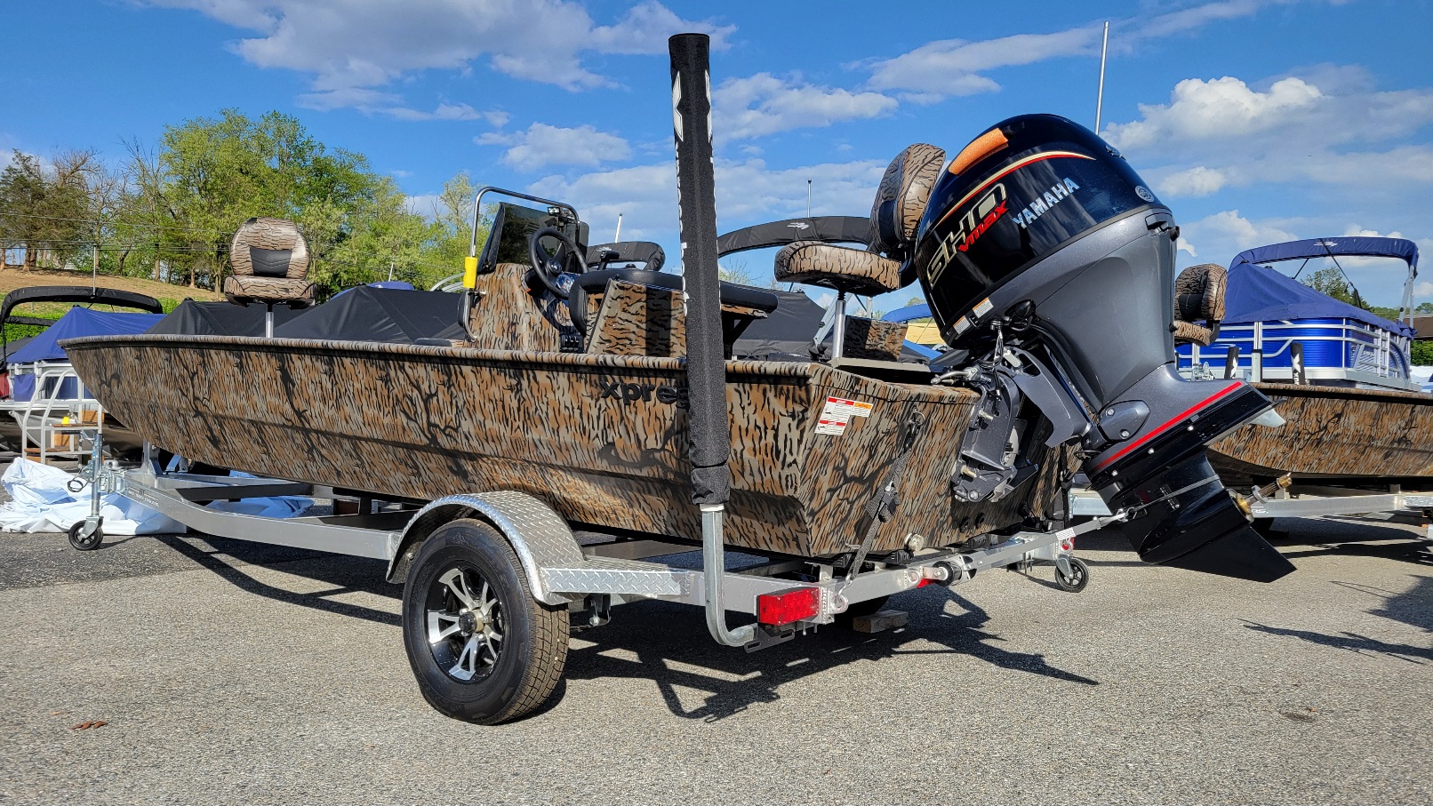 New Xpress XP20CC 20 center console w Yamaha Vmax 90 In stock 2025