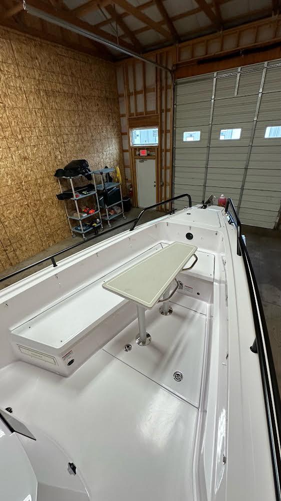 Used Axopar 28 CABIN for sale in manitowoc, Wisconsin
