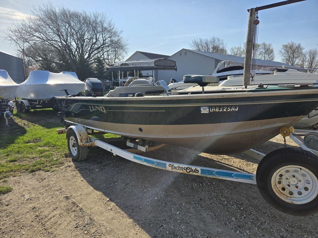 Used Lund Renegade II 1990 for sale in Carnarvon, Iowa - Boatzon.com
