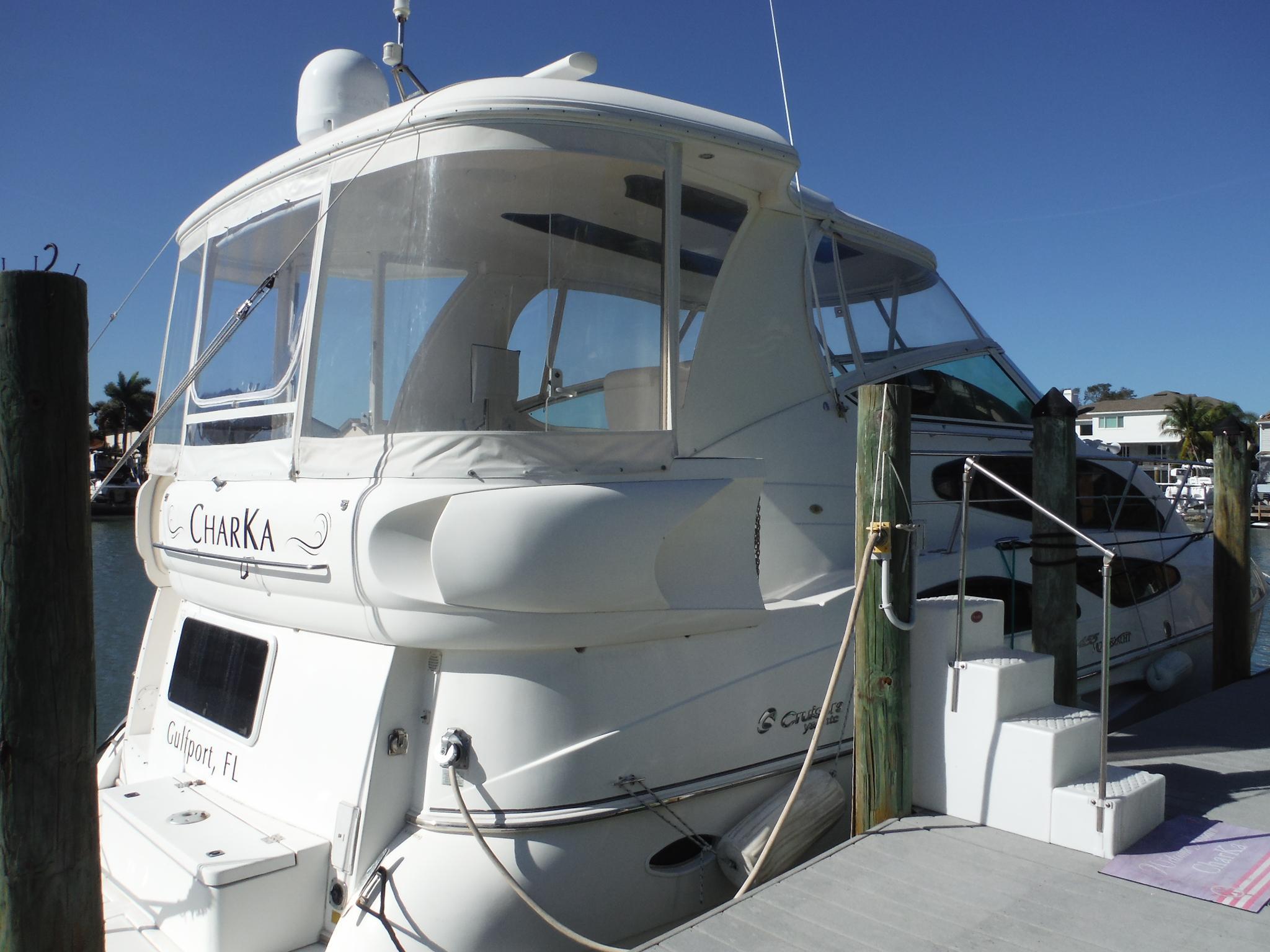 Used 2005 Cruisers Yachts 455 Express Motoryacht for sale in tierra