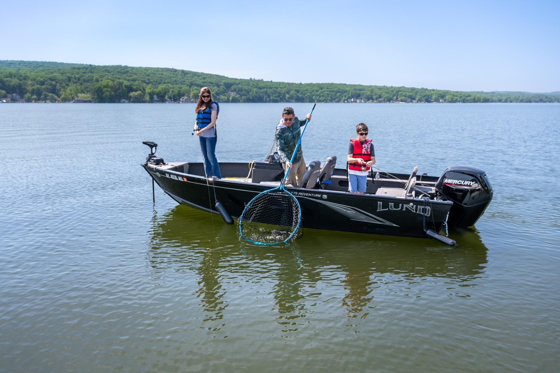 Used 2023 Lund 1775 Adventure SS for sale in west milford, New Jersey