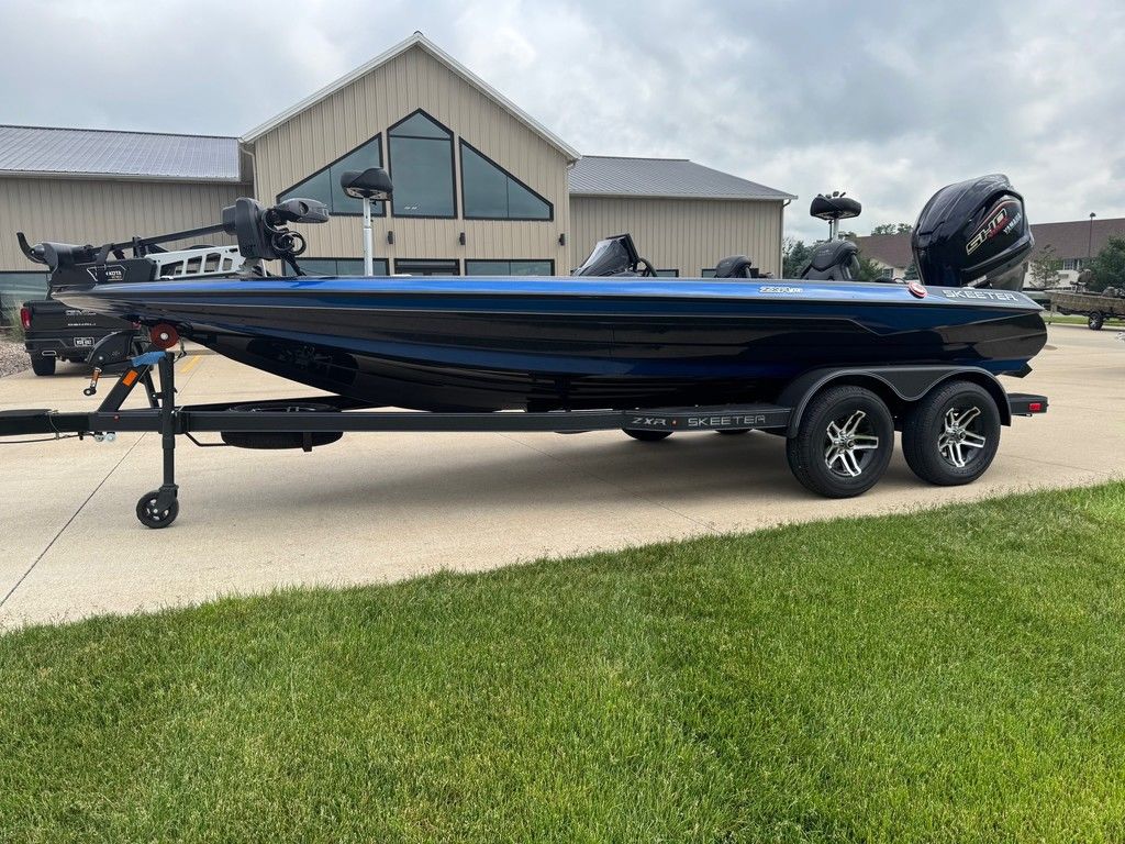 New Skeeter ZXR19 2025 for sale in le claire, Iowa - Boatzon.com
